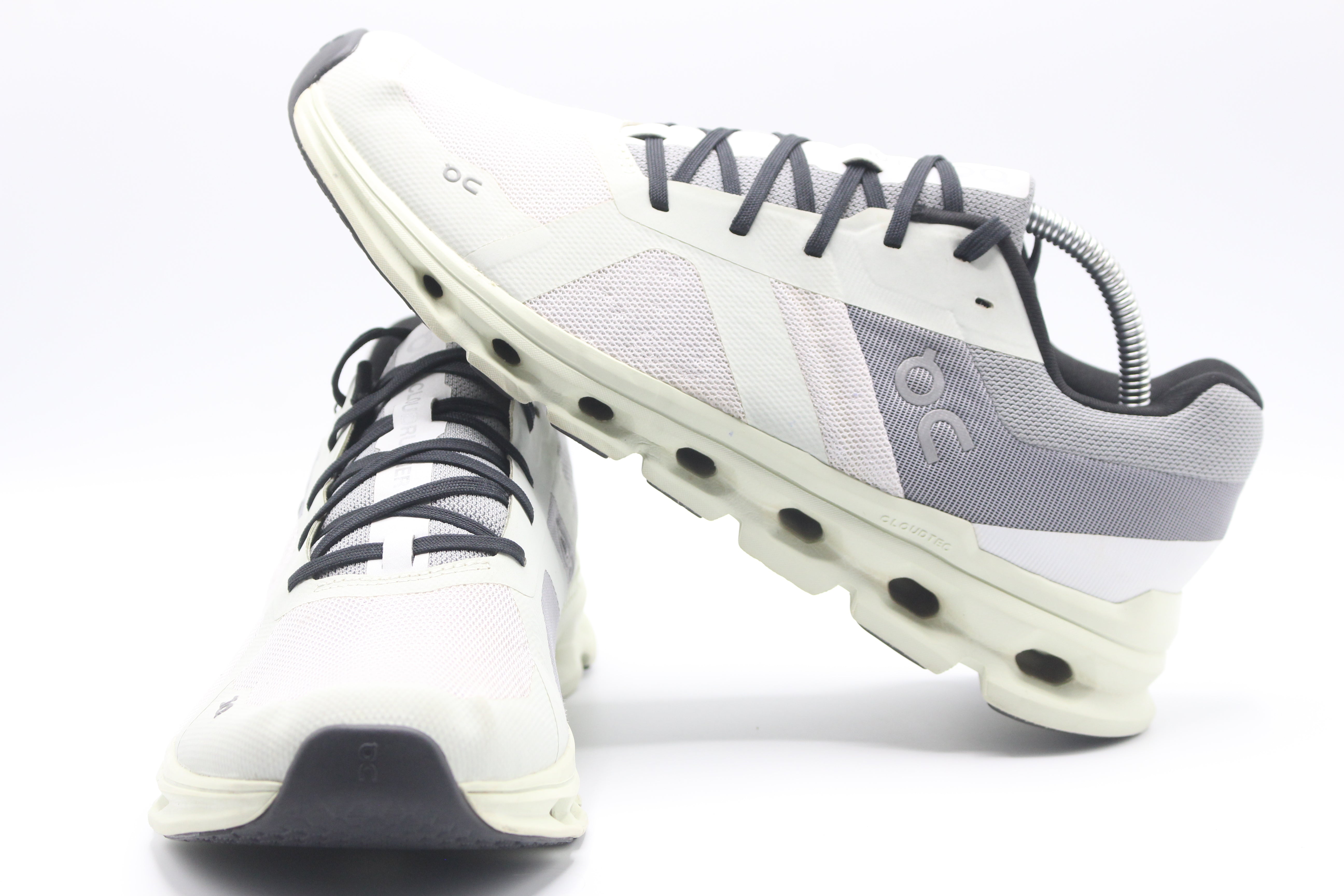 QC ON RUNNING Shoes for Women EUR SIZE 43
