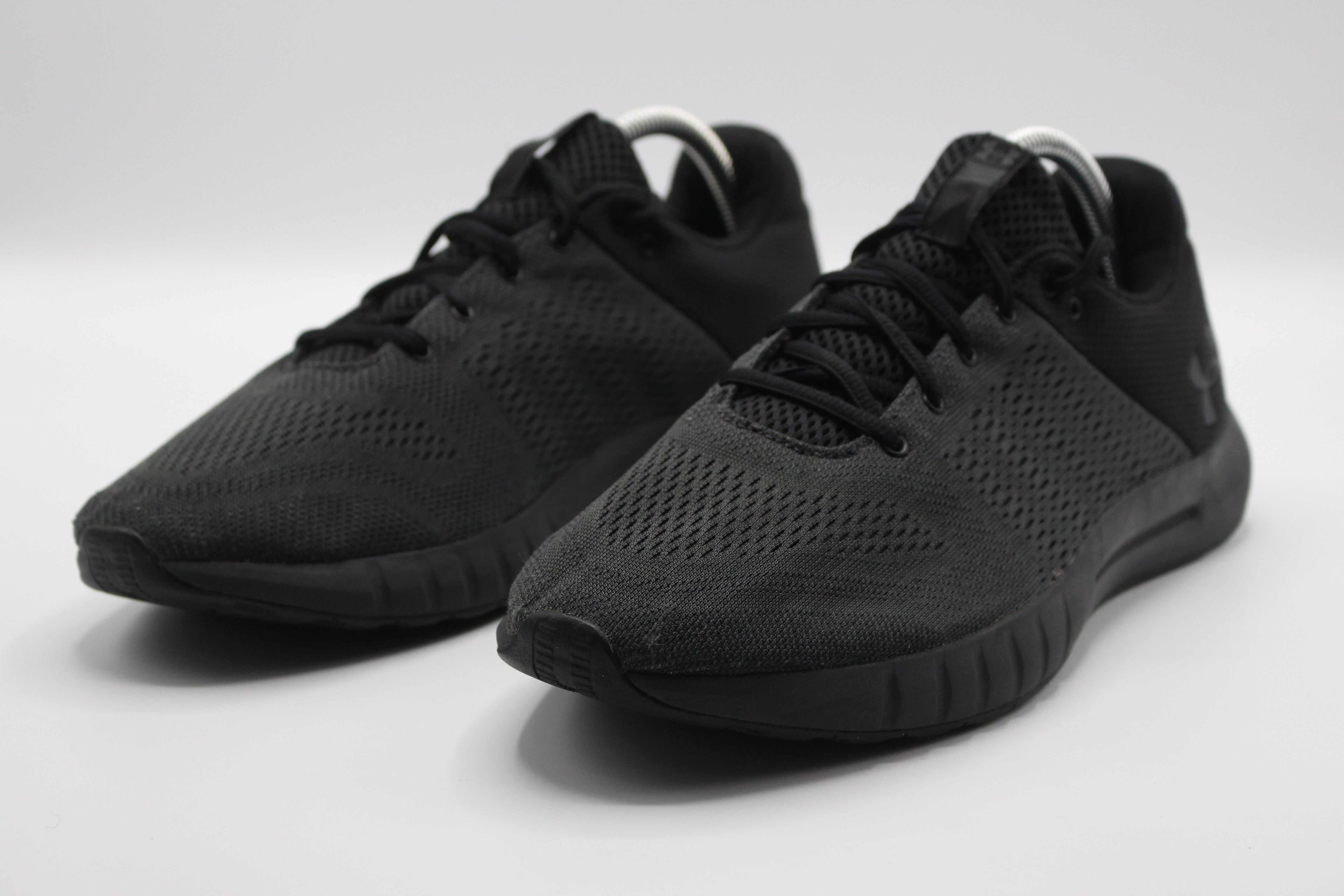 UNDER ARMOUR Reewalk Men Premium Black Sports shoes EUR SIZE 43