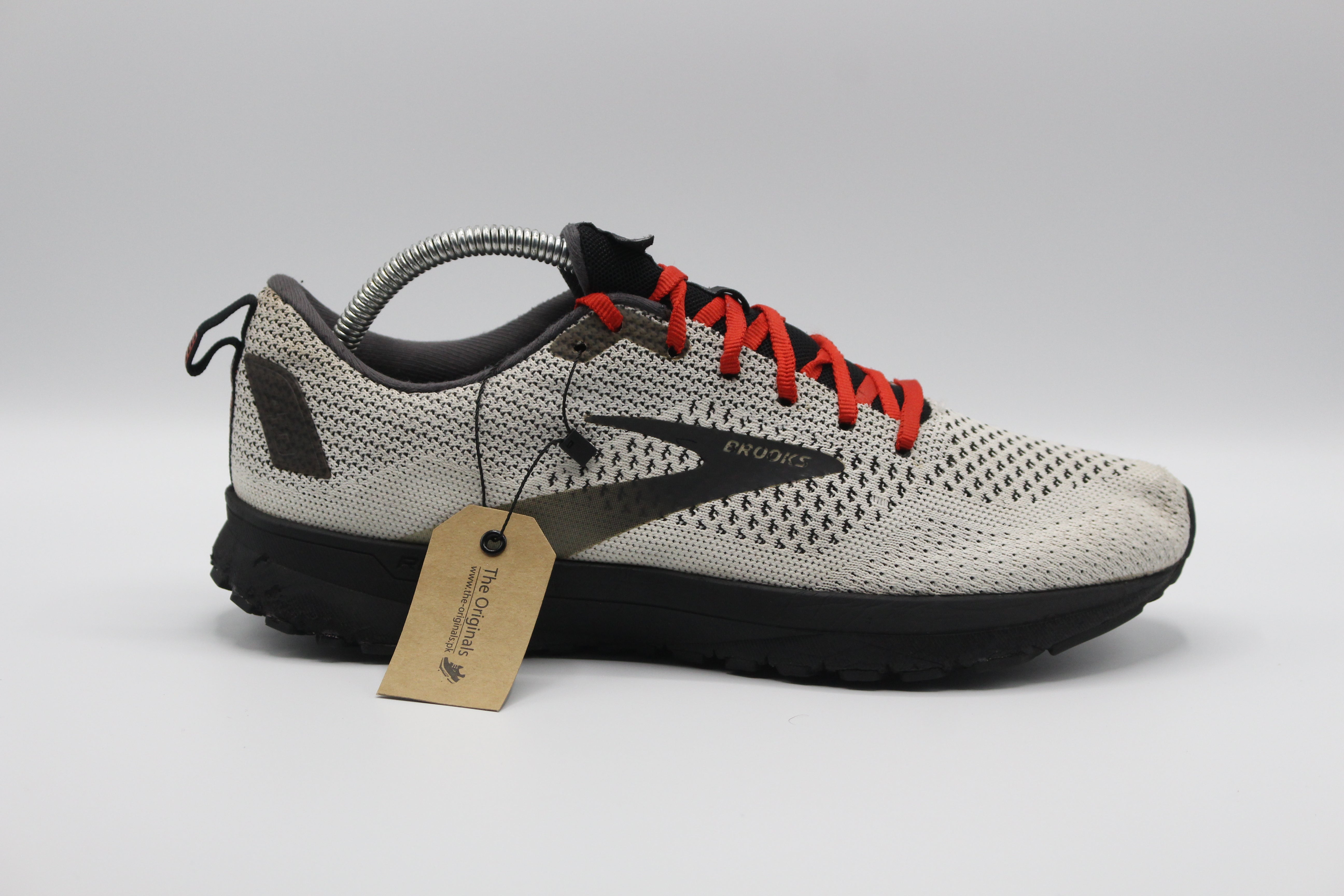 Brooks Men's Levitate 4 Shoes      EUR SIZE 42.5