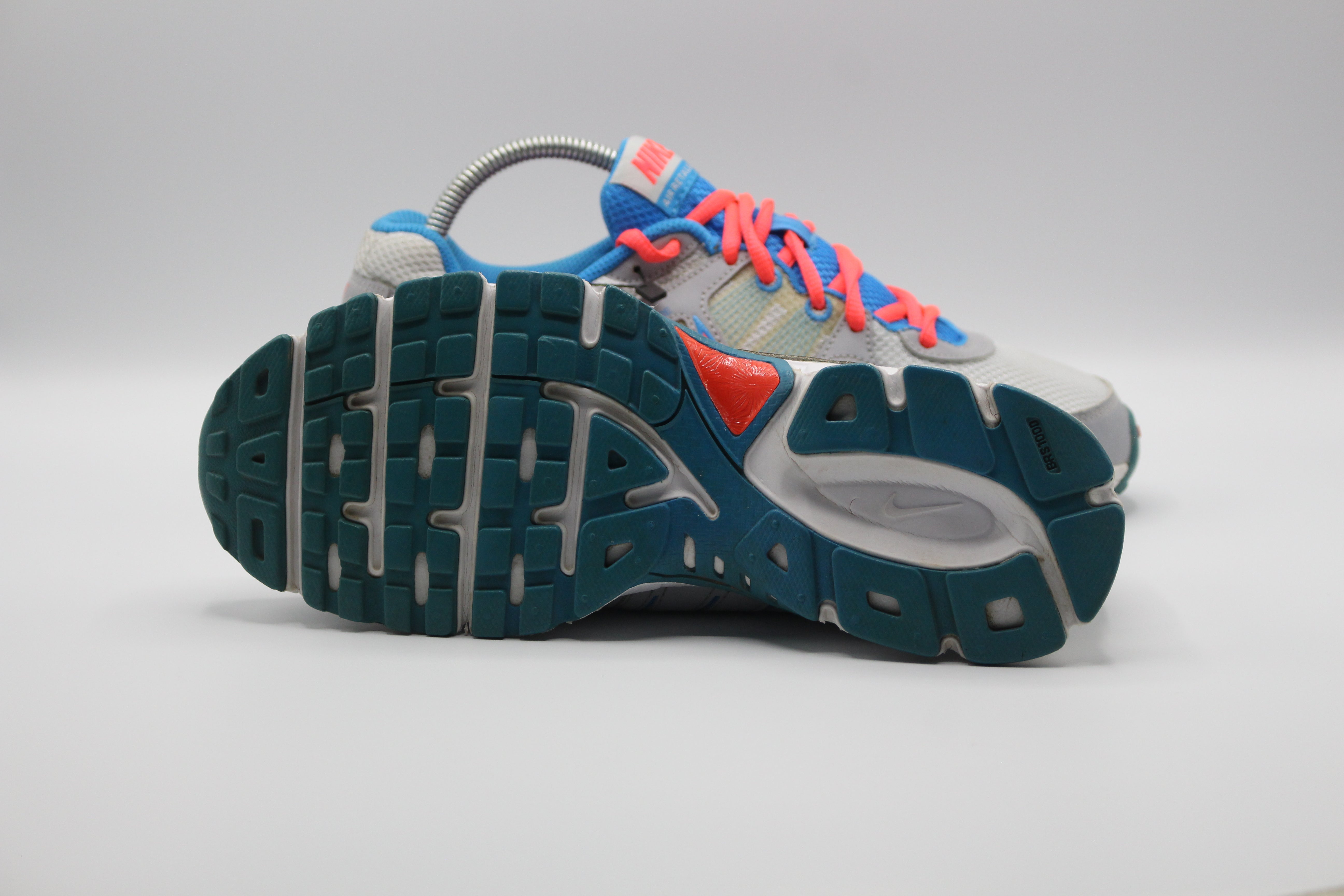 Nike AIR HEIGHTS SHOES          EUR SIZE  40