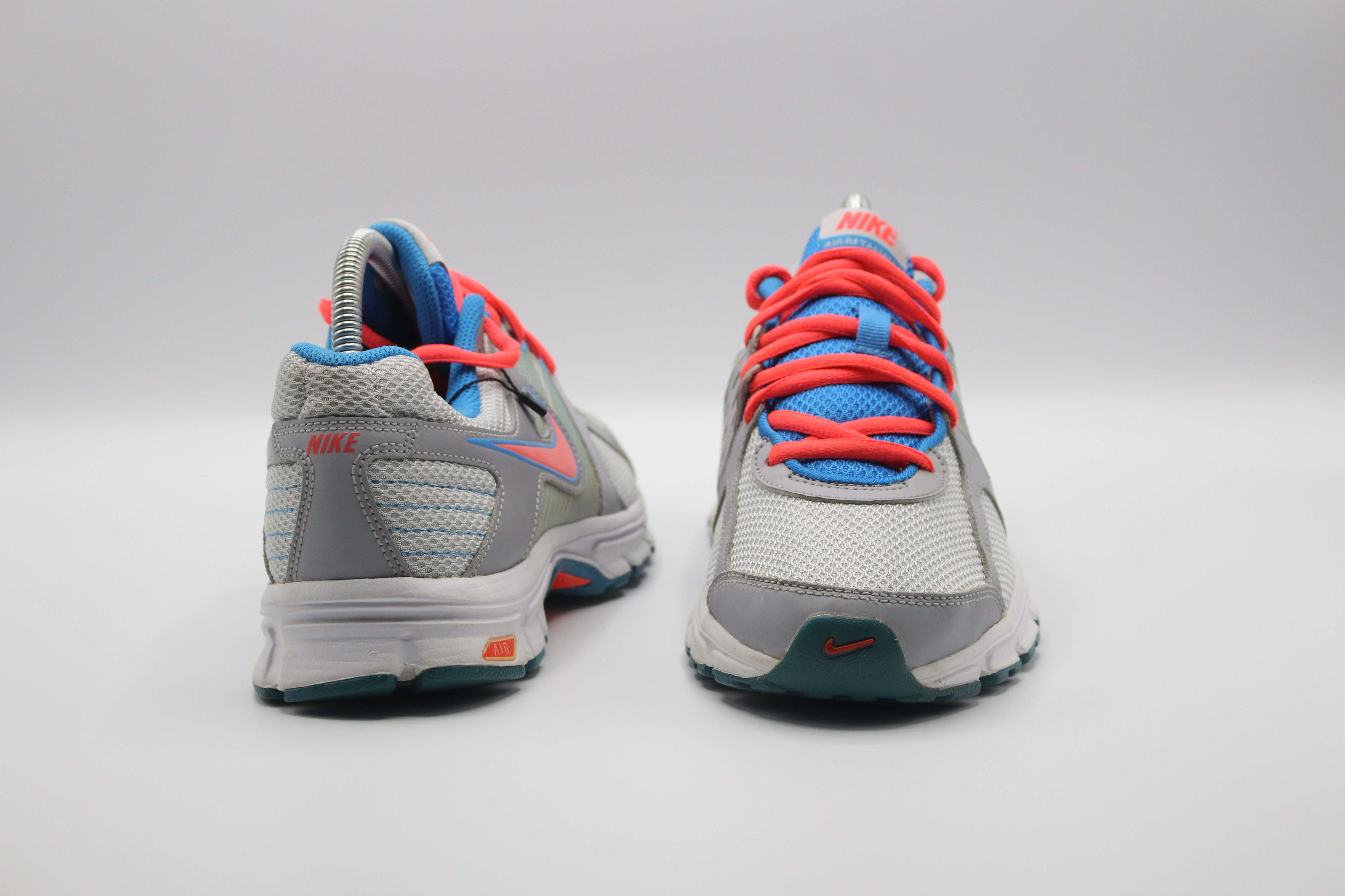 Nike AIR HEIGHTS SHOES          EUR SIZE  40
