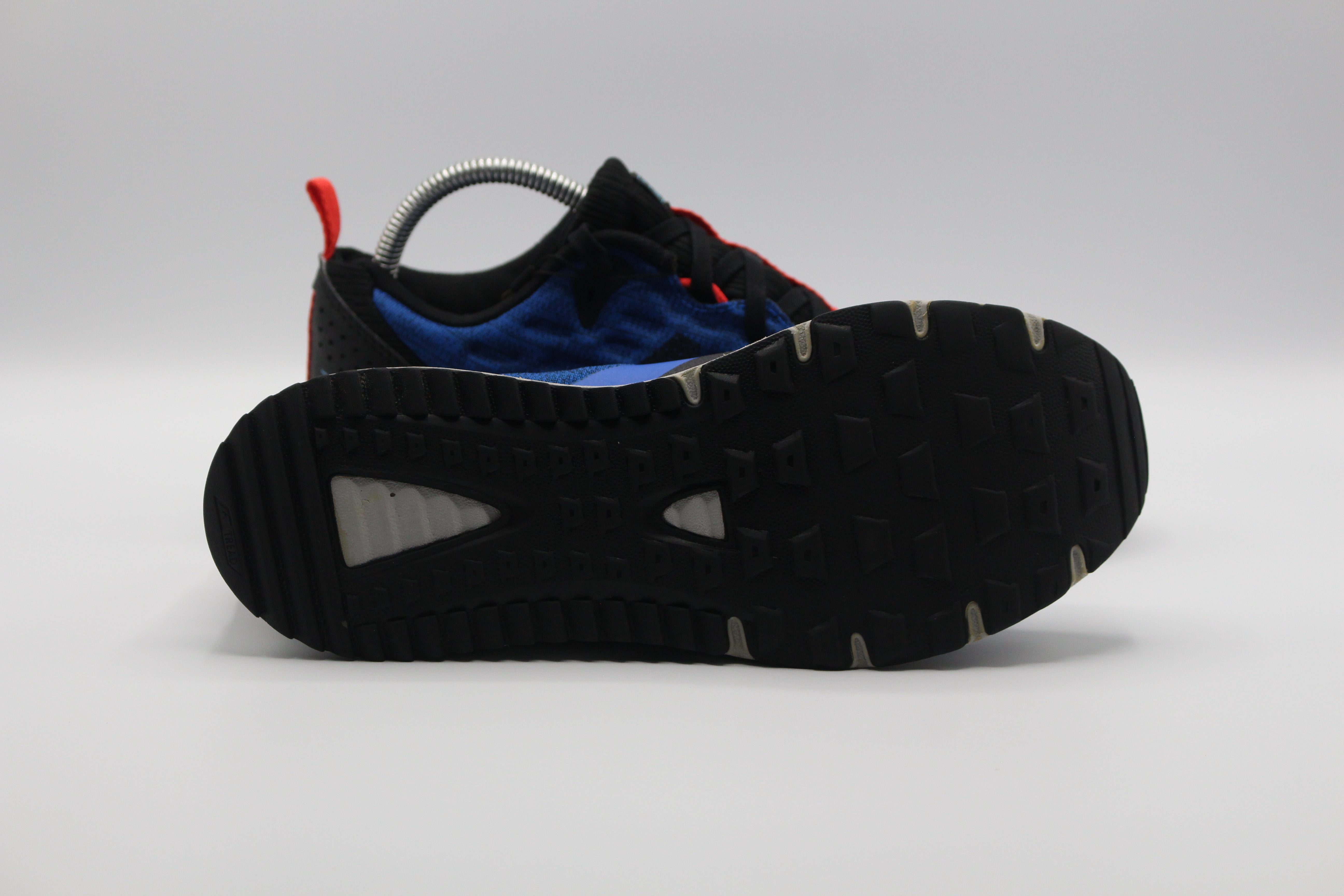 NEW BALANCE SPEED RIDE SHOES          EUR SIZE 40