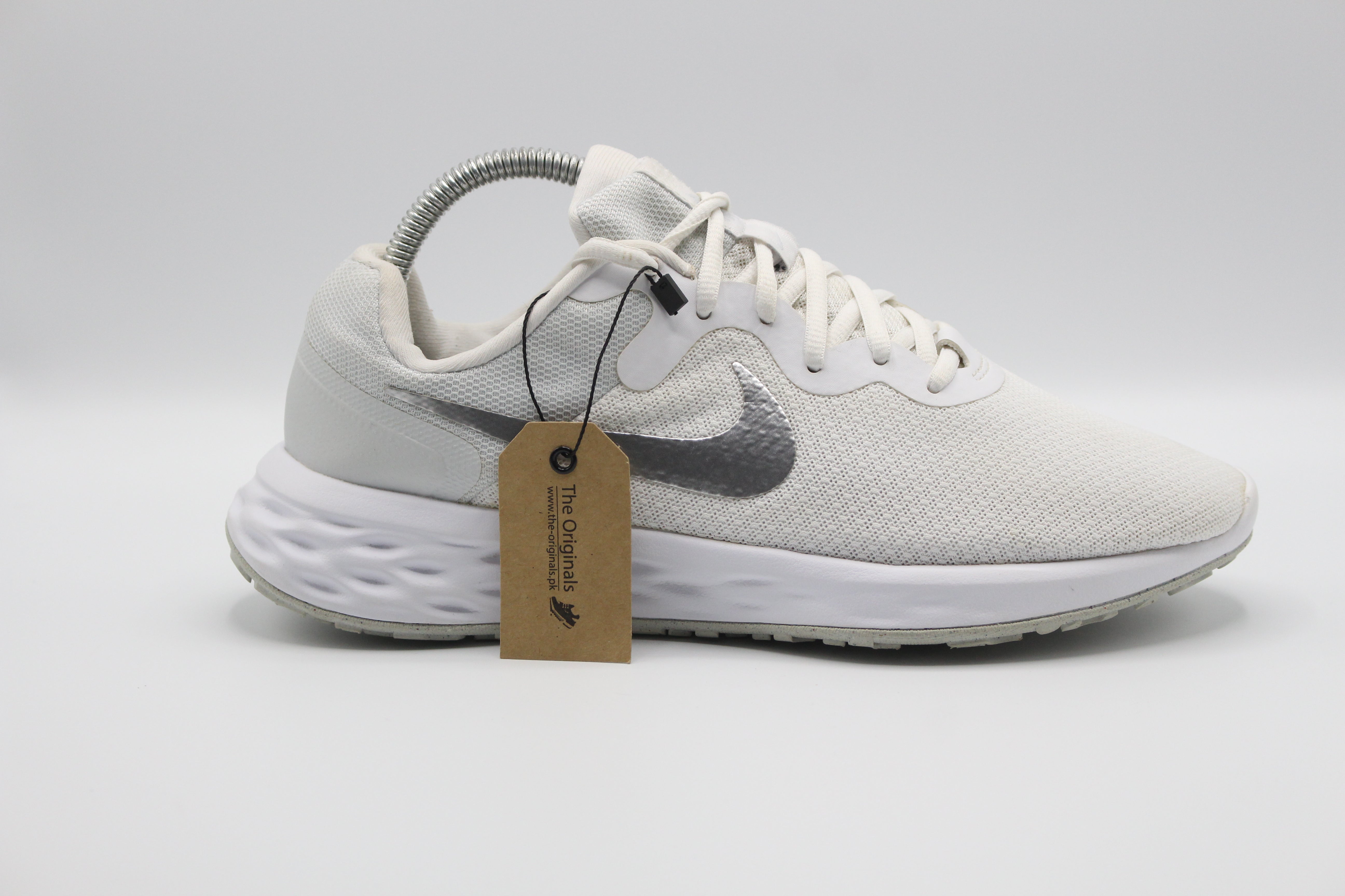 NIKE REVOLUTION 6 SHOES         EUR SIZE 40.5