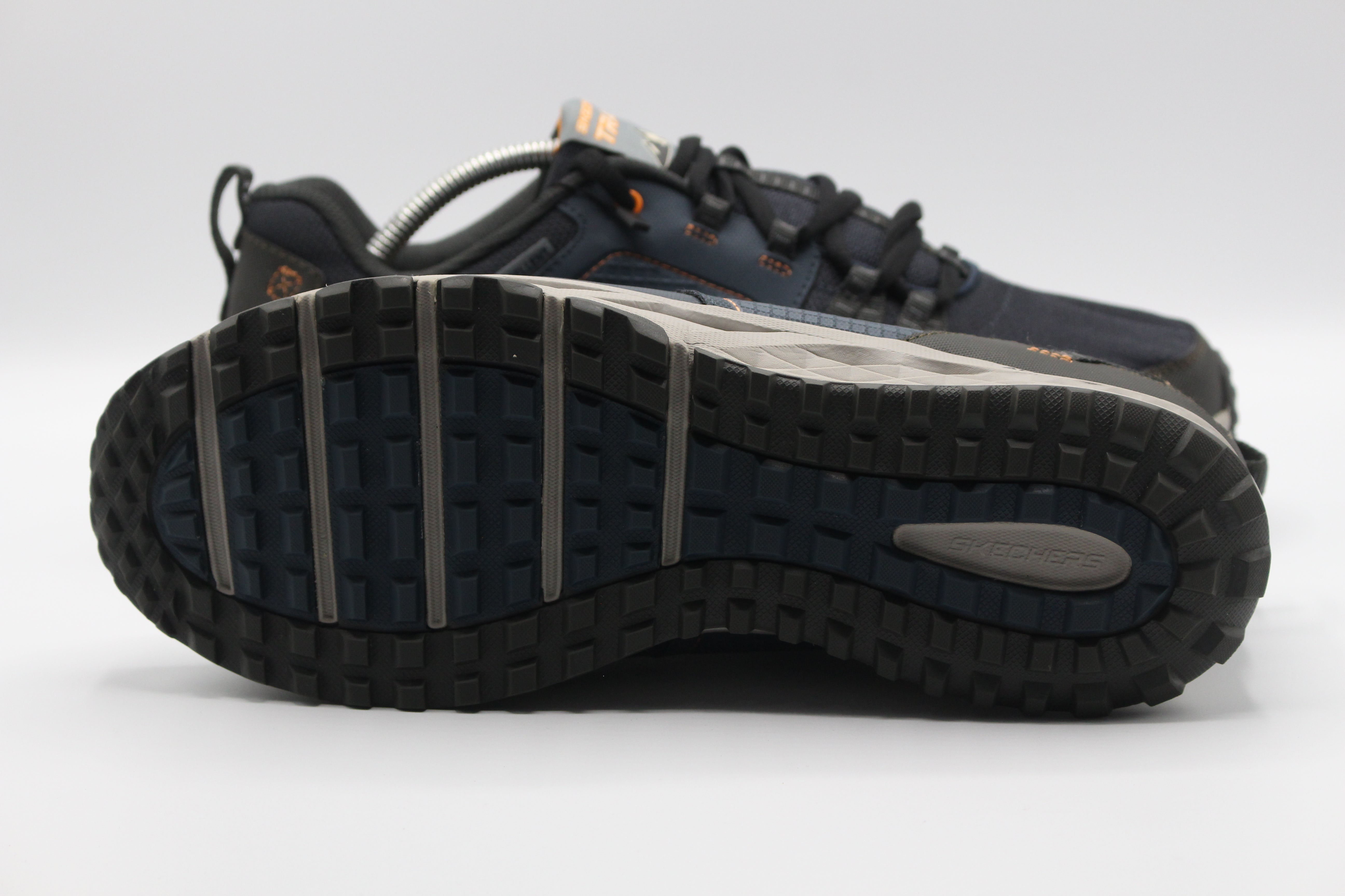SKECHERS SPORTS ESCAPE PLAN  SHOES            EUR SIZE 42.5