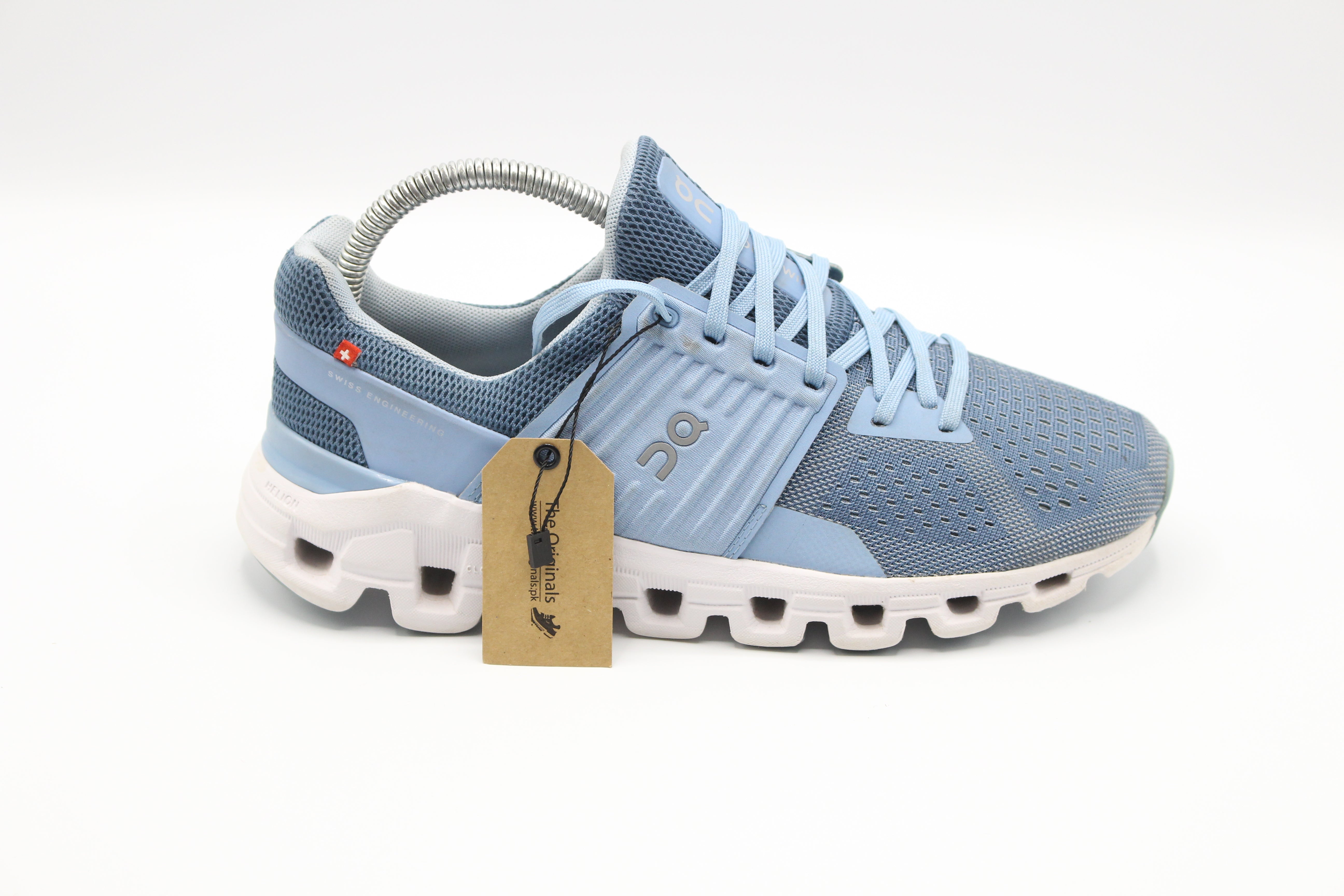 QC On Running Cloud 5 Men’s Shoes 38 EUR SIZE