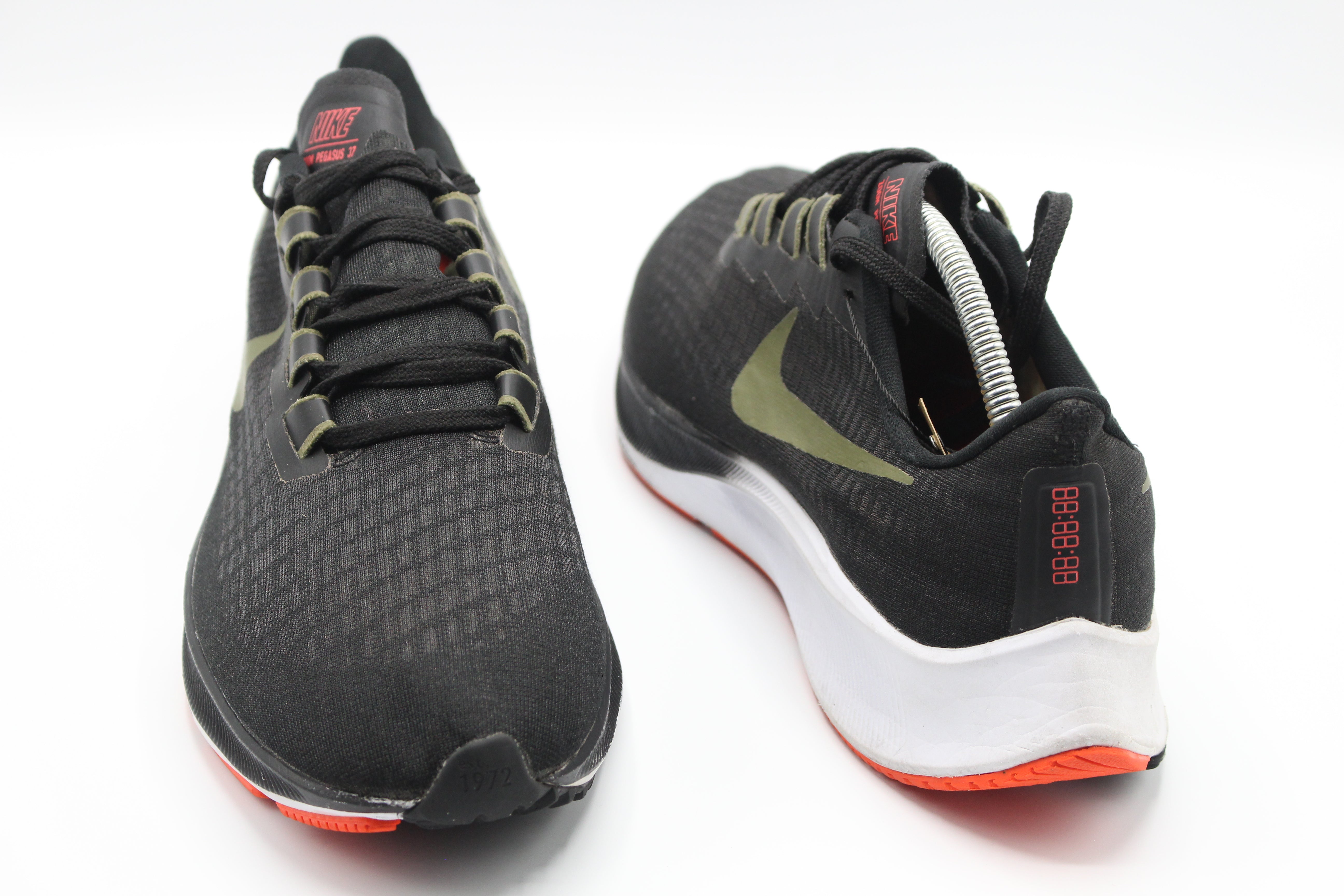 Nike Air Zoom Pegasus 37 Shoes                EUR SIZE 44.5