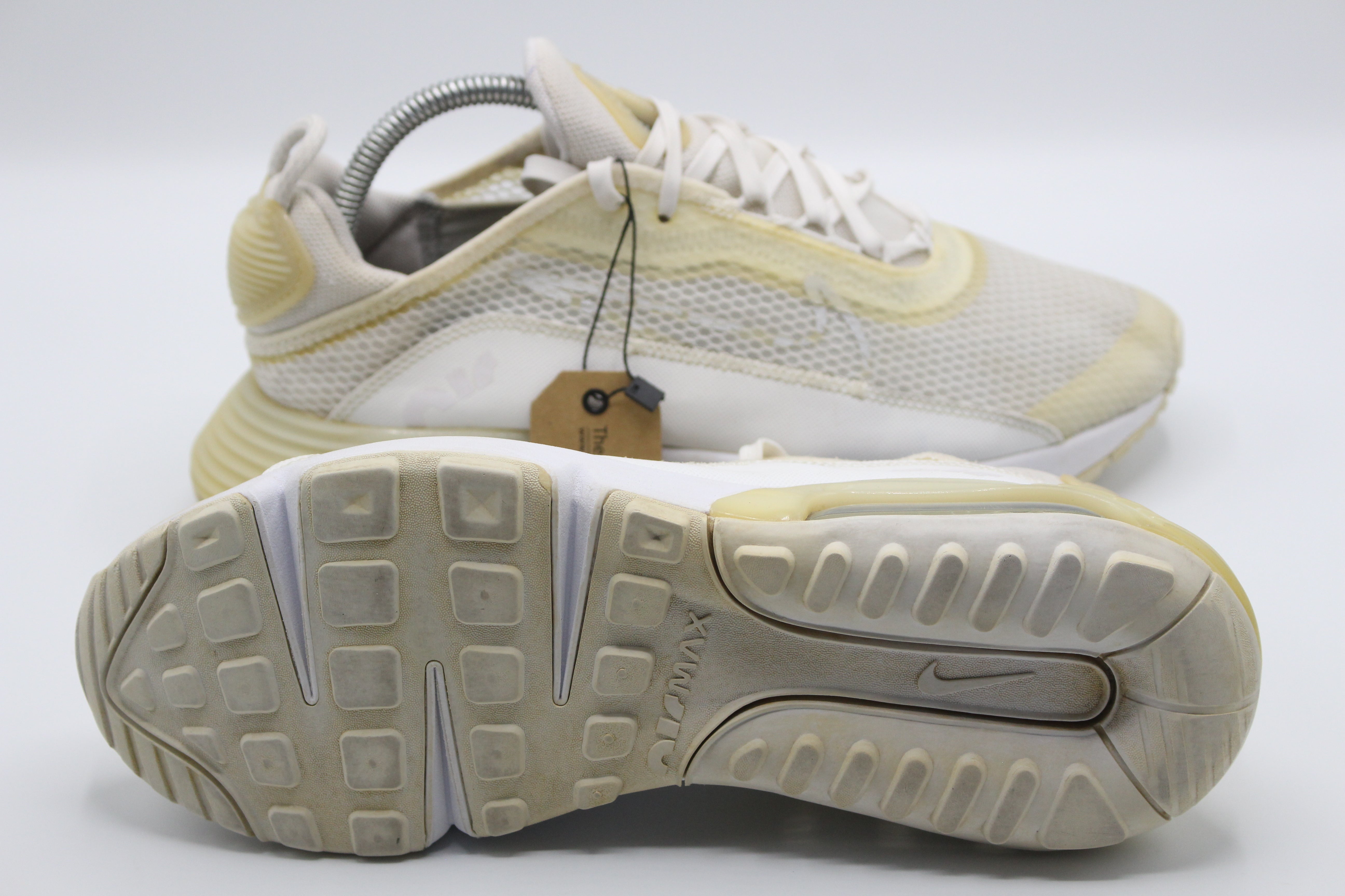 Nike Women's White Trainers Shoes EUR SIZE 40