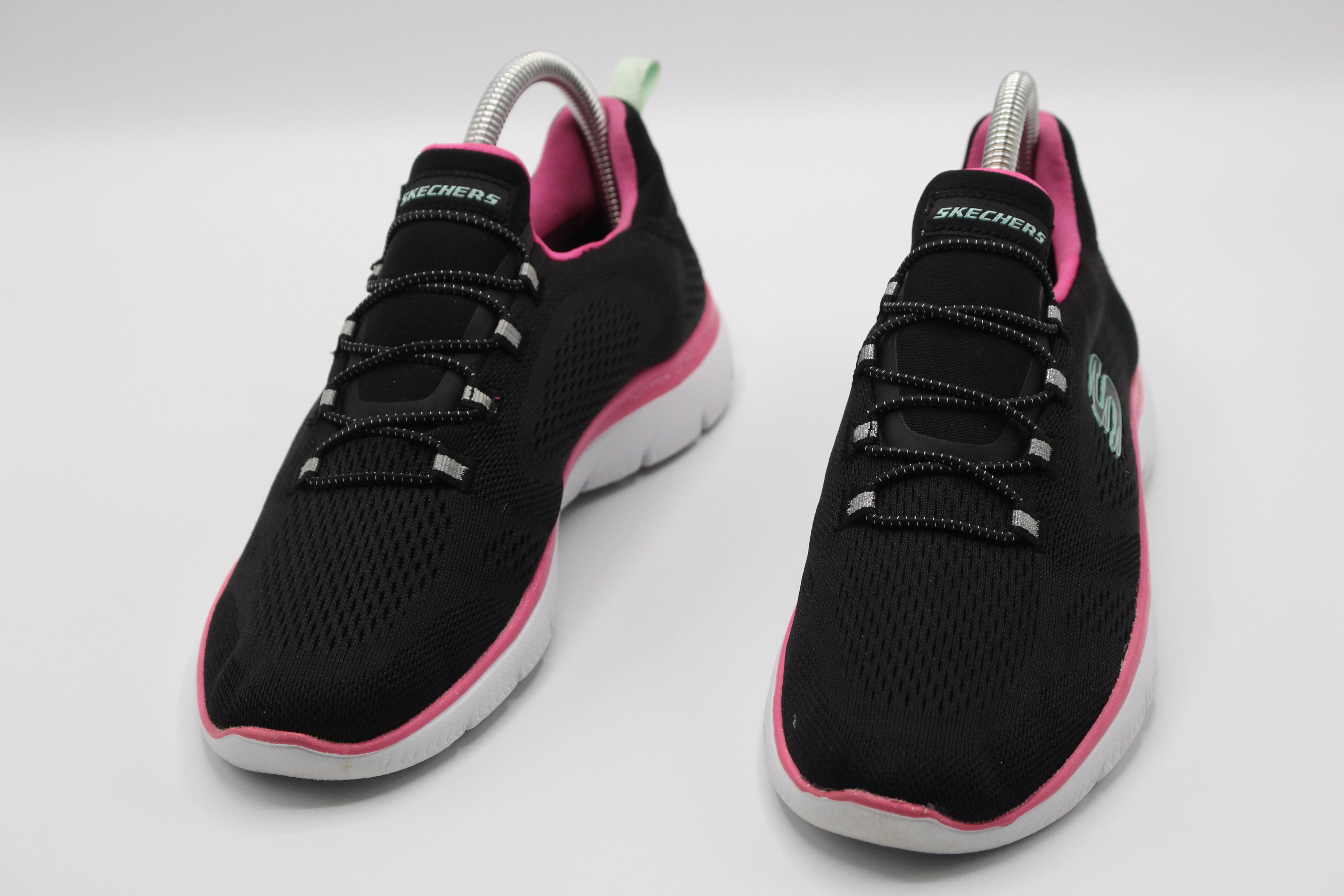SKECHERS Summit Perfect Views 149523-BKHP Shoes         EUR SIZE 36.5