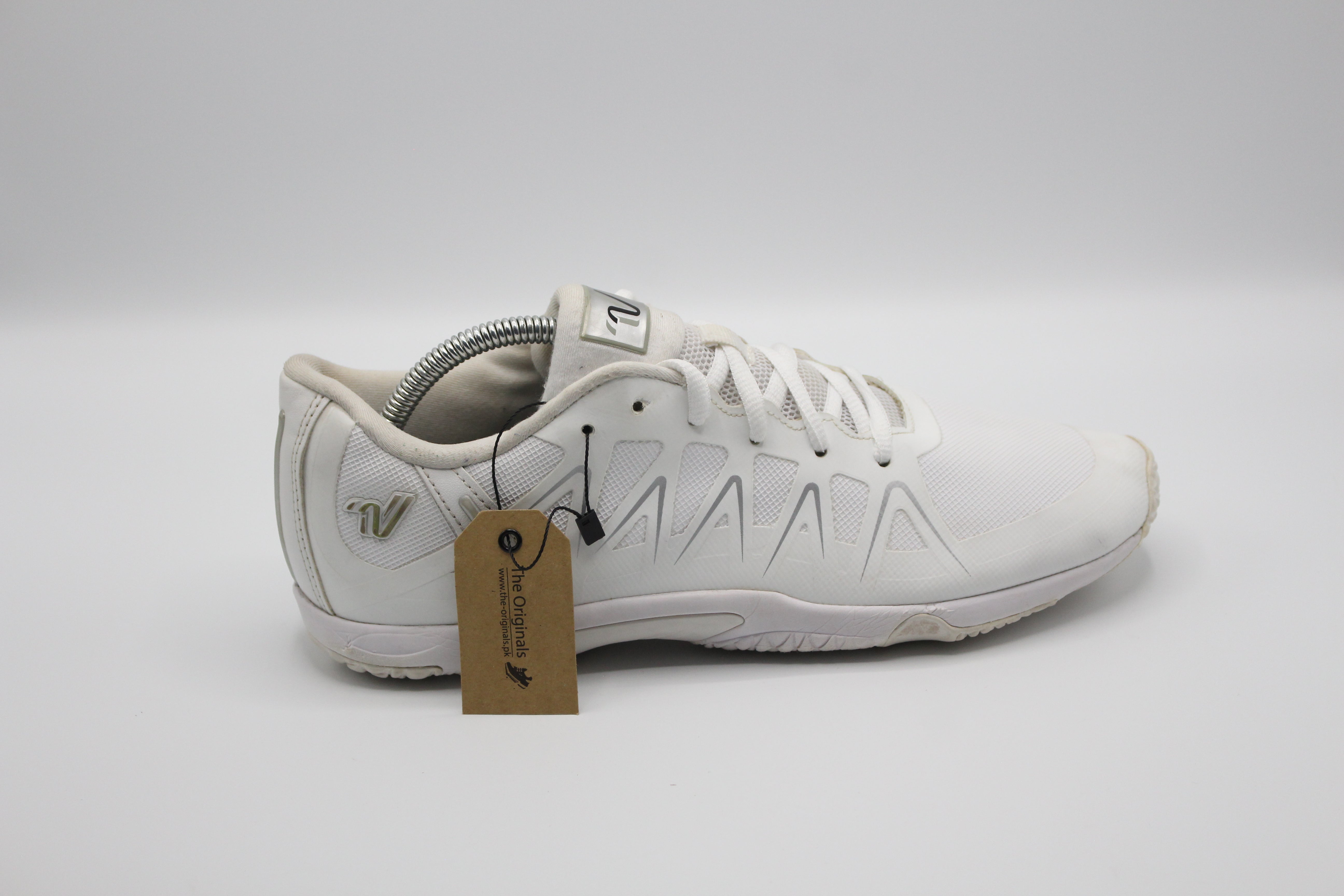 Skechers Uno - Stand On Air White - Size 39 VARSITY ART NO 070