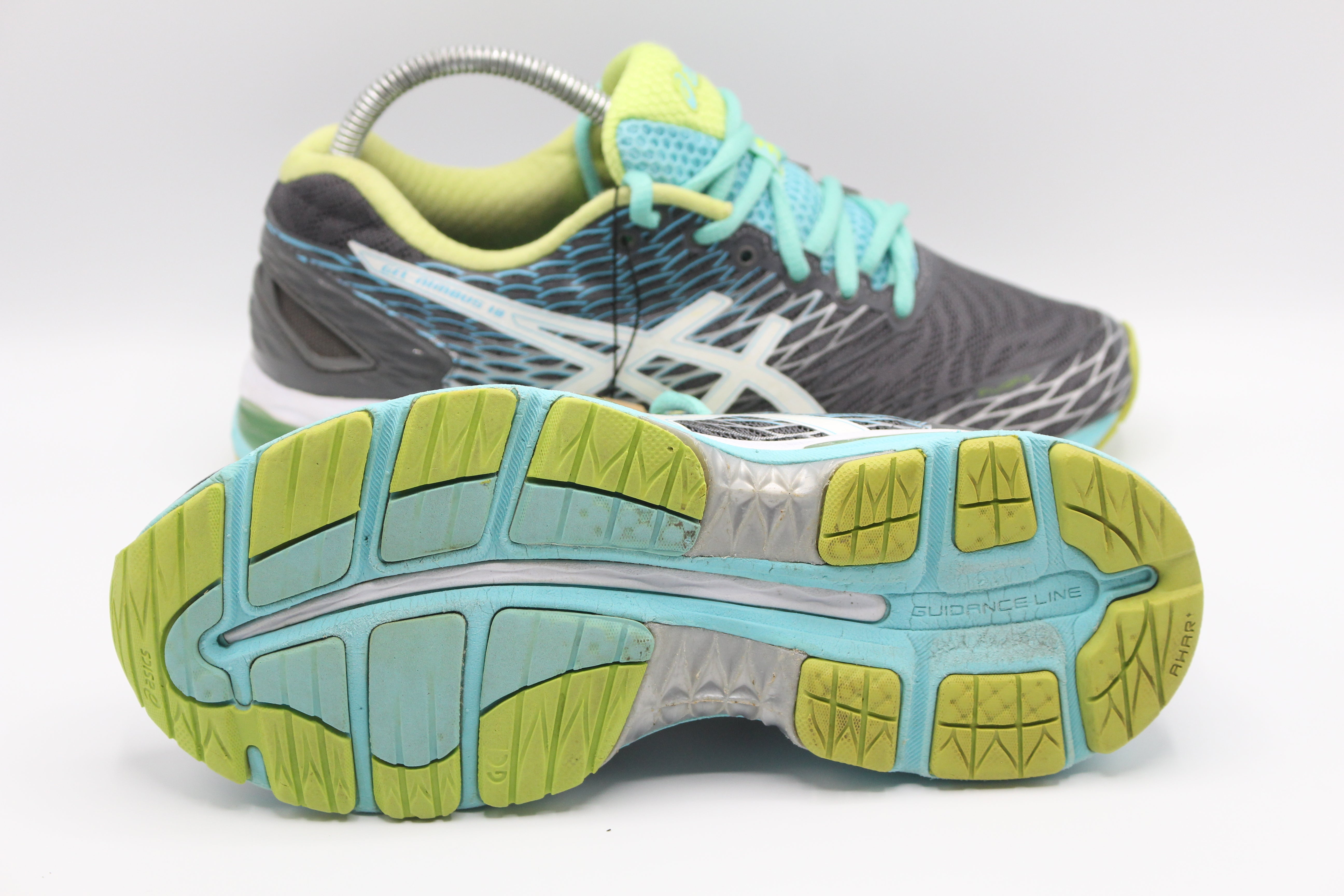 ASICS Women's Gel-Nimbus 18 Running Shoe       EUR SIZE  38