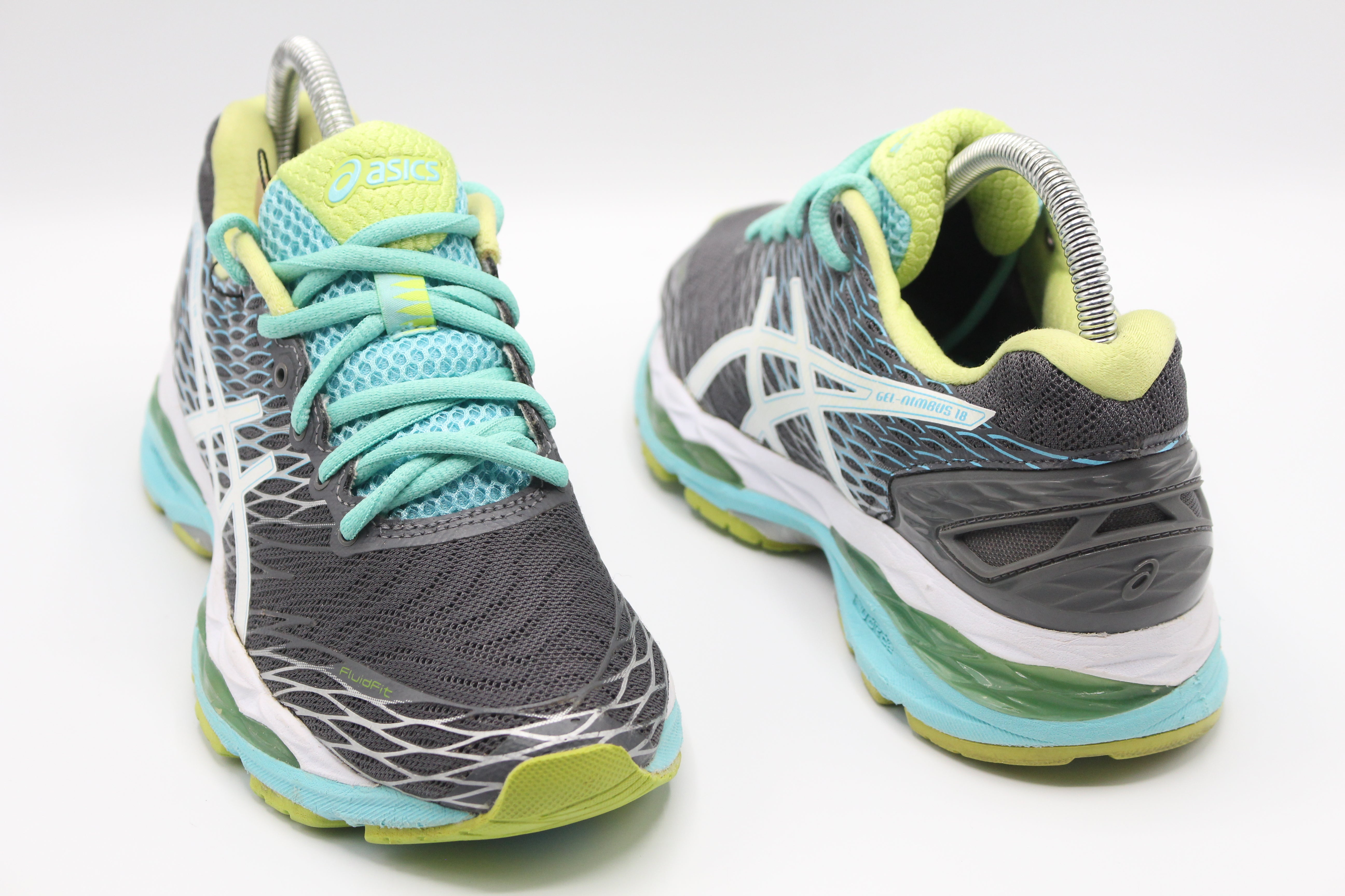 ASICS Women's Gel-Nimbus 18 Running Shoe       EUR SIZE  38