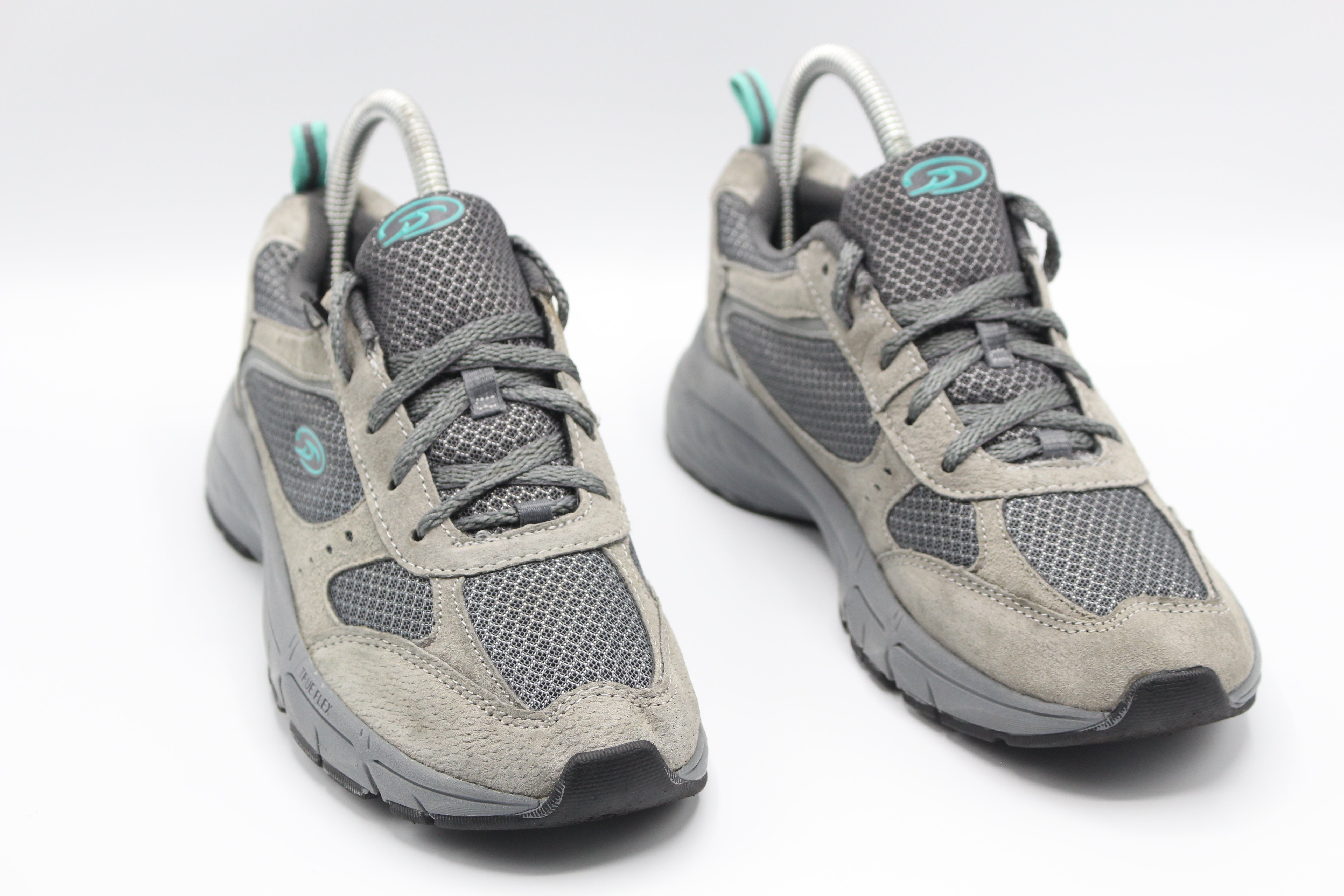 Dr. Scholl's Women's Everest Athletic Shoe 38 EUR SIZE
