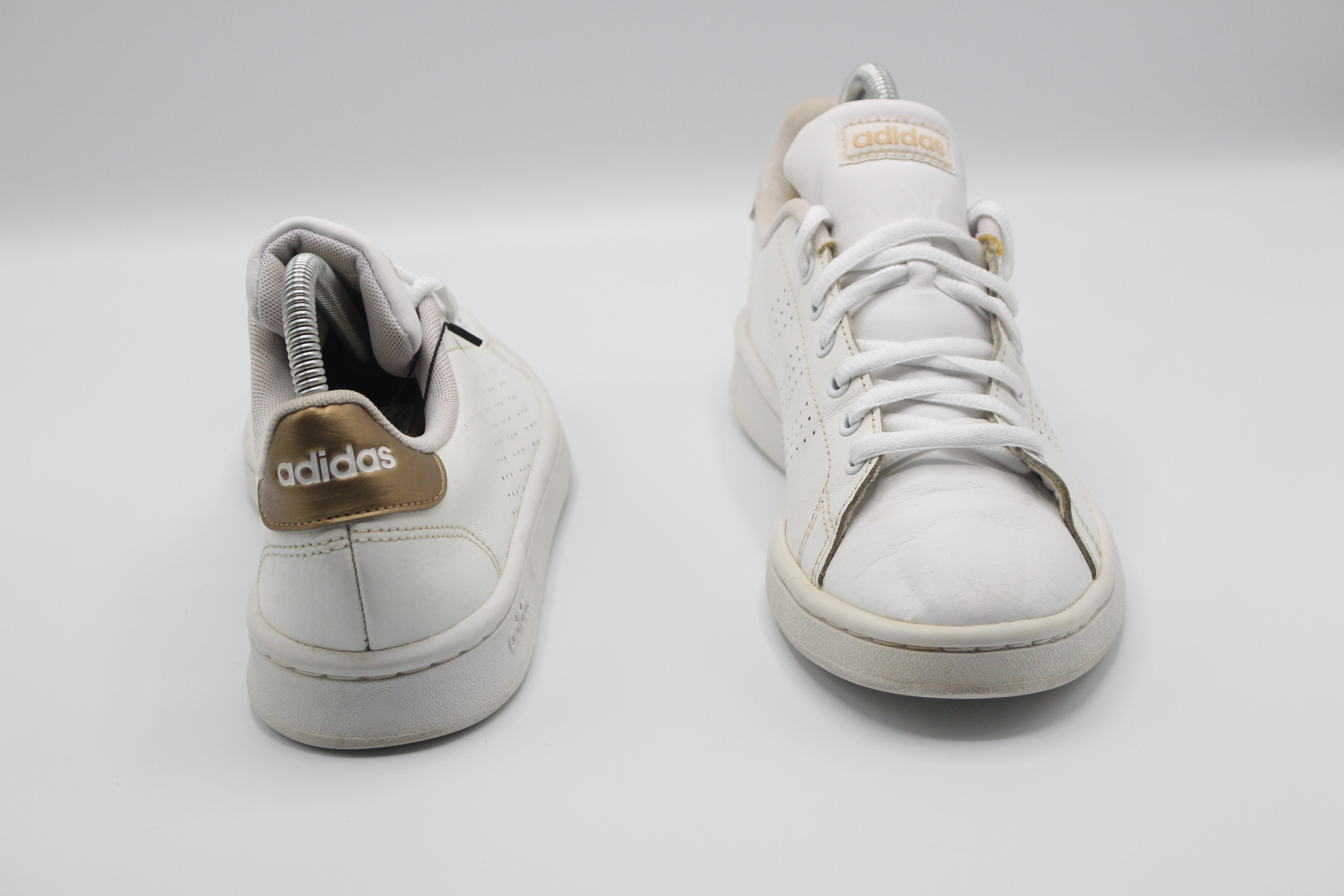 Adidas Men's Stan Smith Shoe 39.5 EUR SIZE