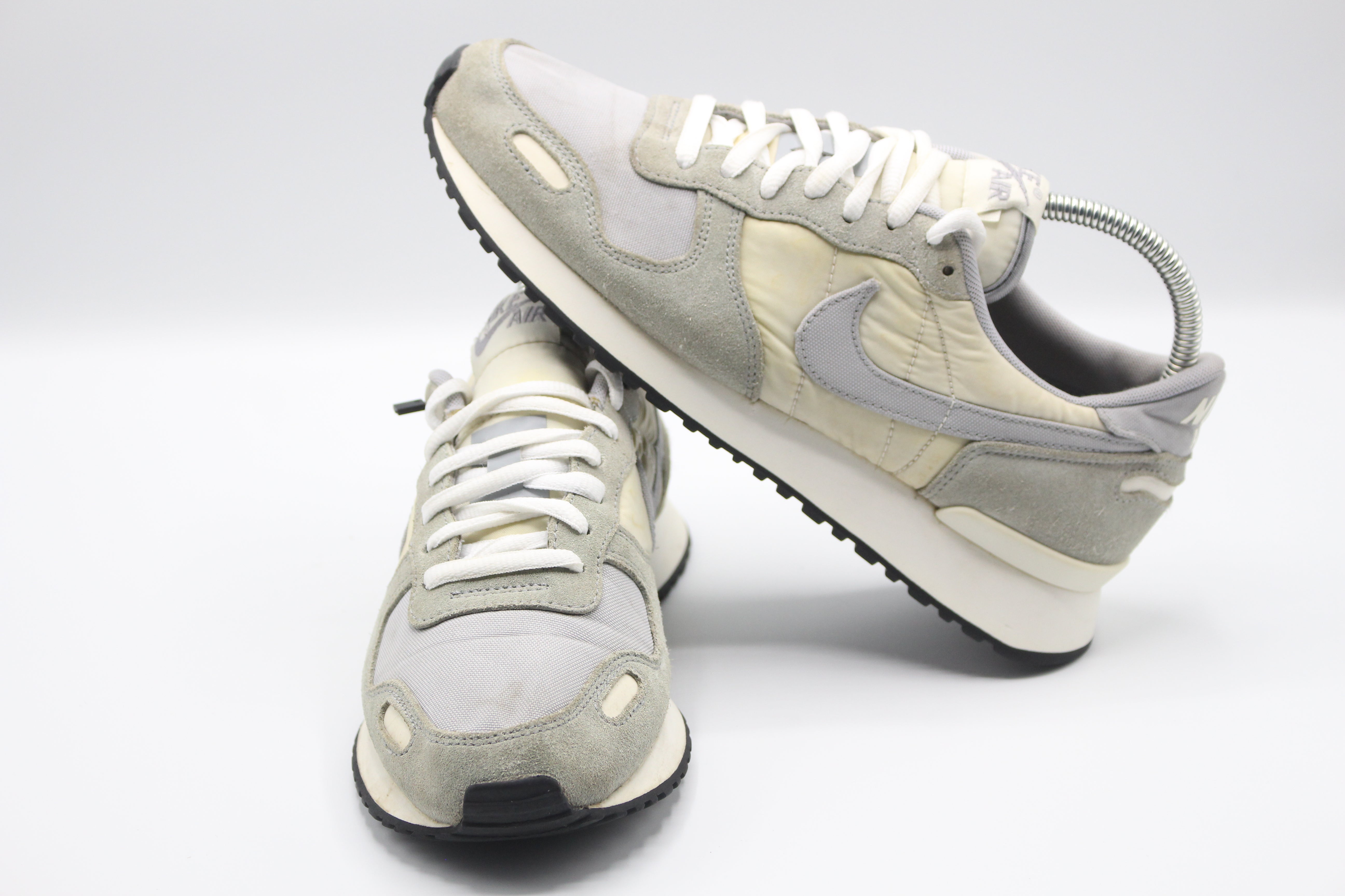 NIKE Air Sneaker Trainers Grey Suede Men's Shoes              EUR SIZE 39