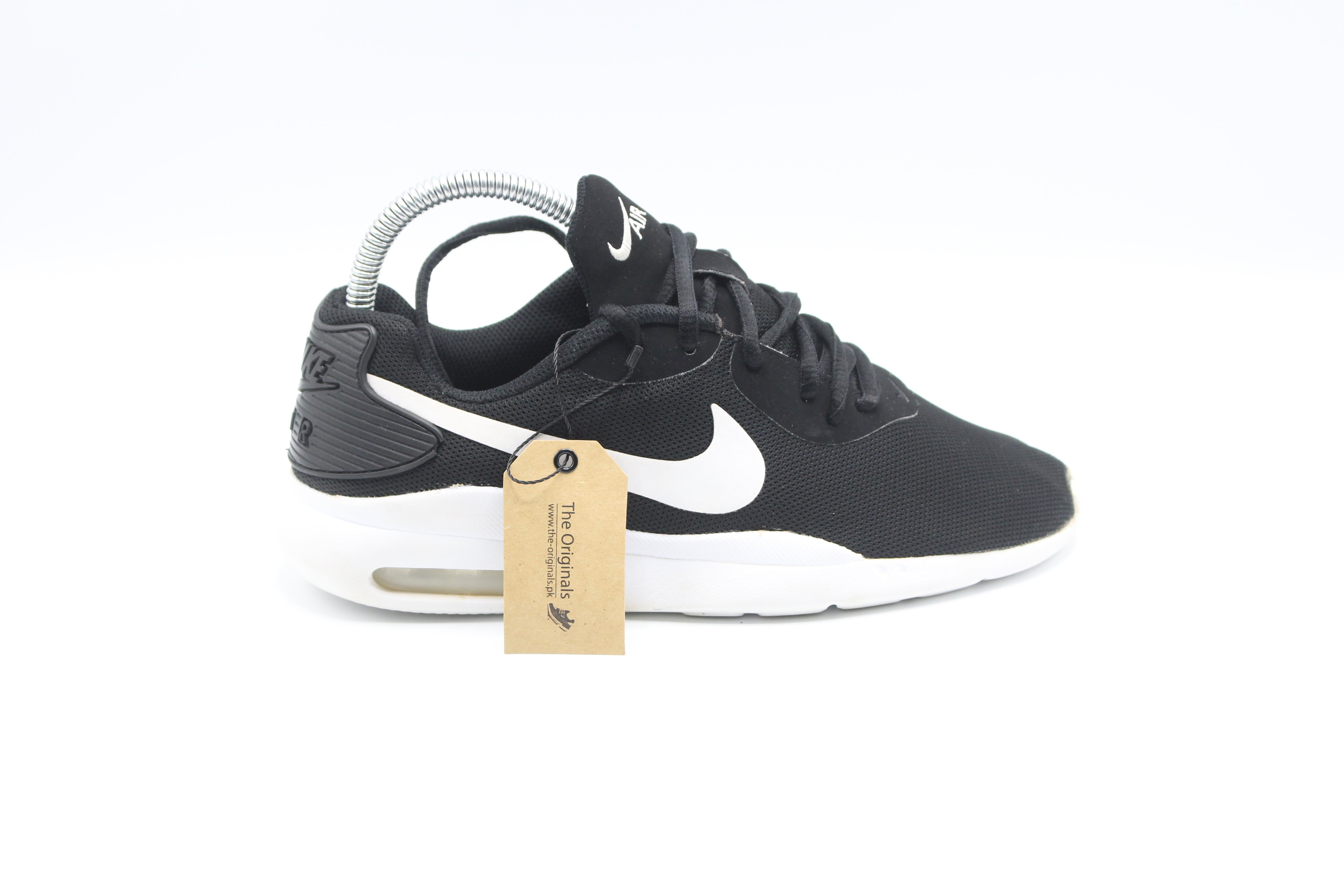 Nike Air Max Oketo Shoes            EUR SIZE  36.5