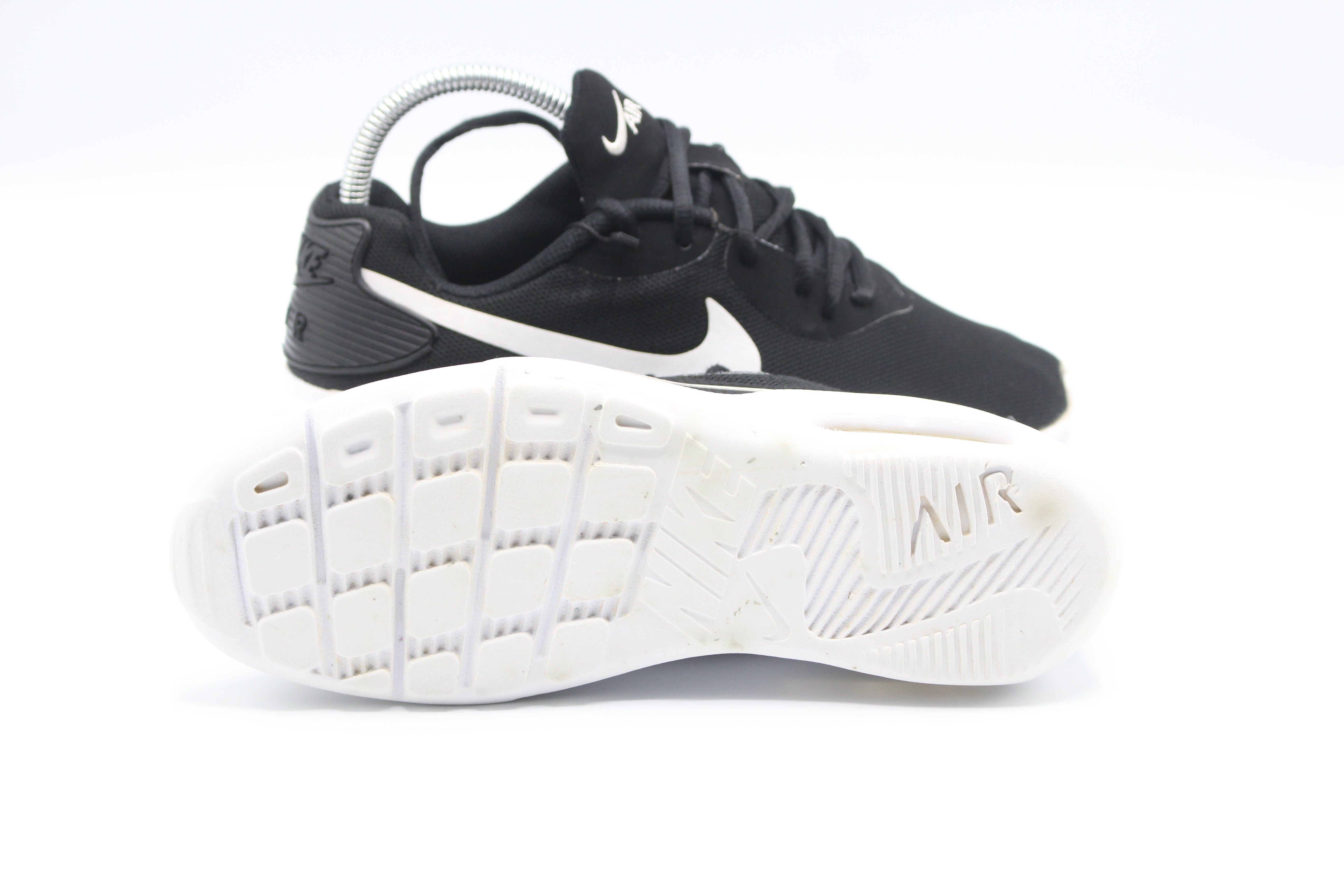 Nike Air Max Oketo Shoes            EUR SIZE  36.5