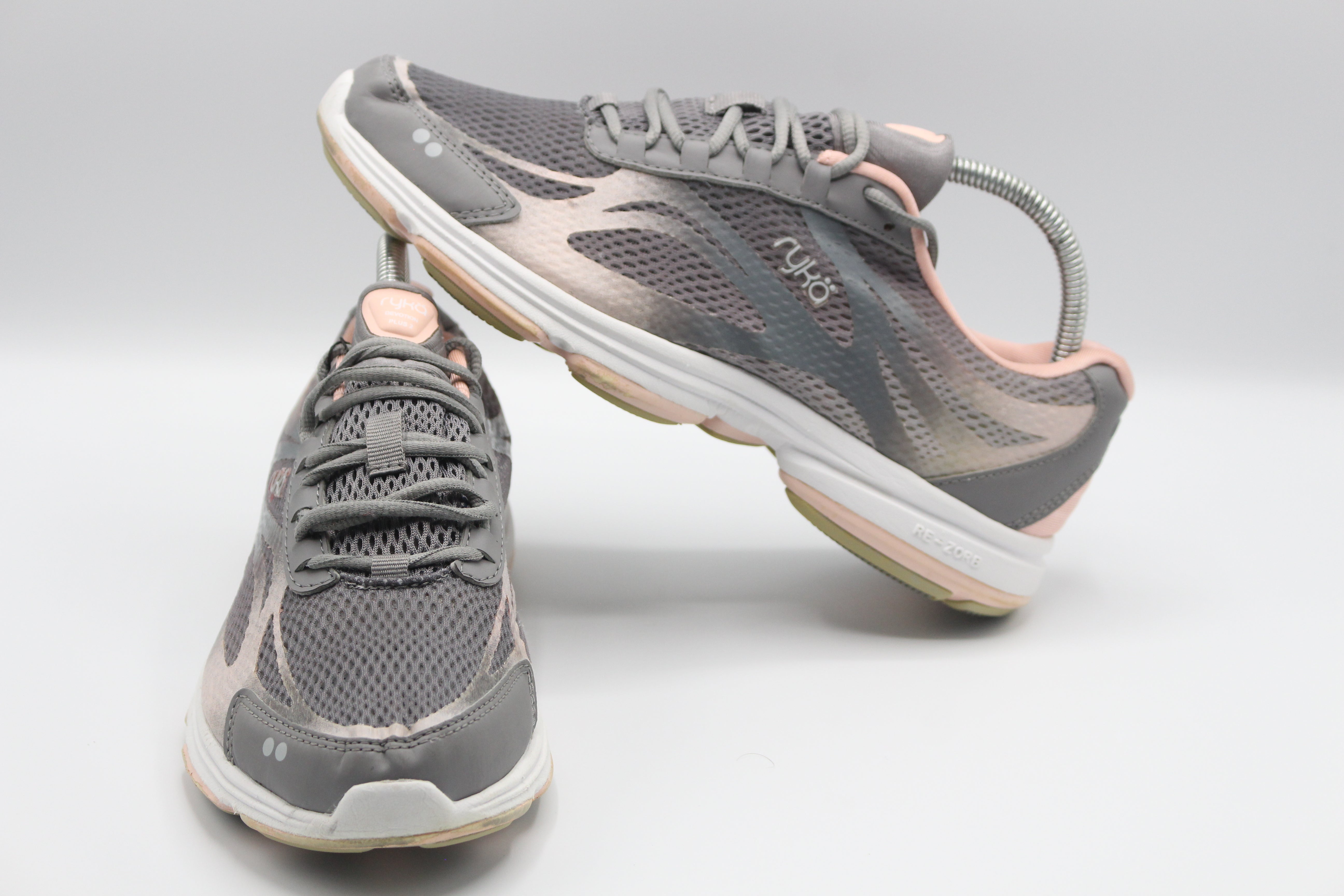 RYKA SKY WALK FIT SHOES         EUR SIZE 38.5