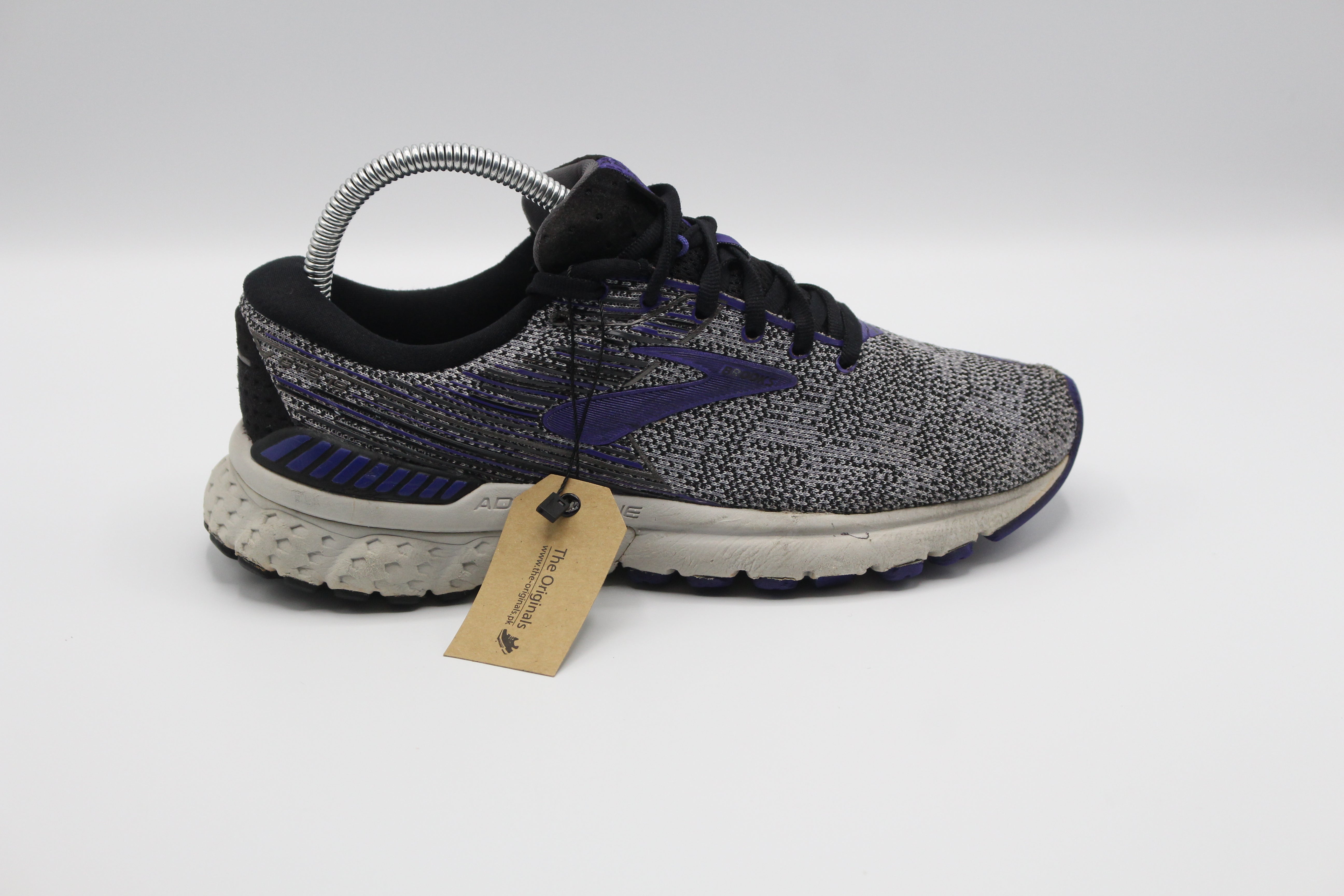 Brooks Adrenaline 19 Running Shoes EUR SIZE 38.5