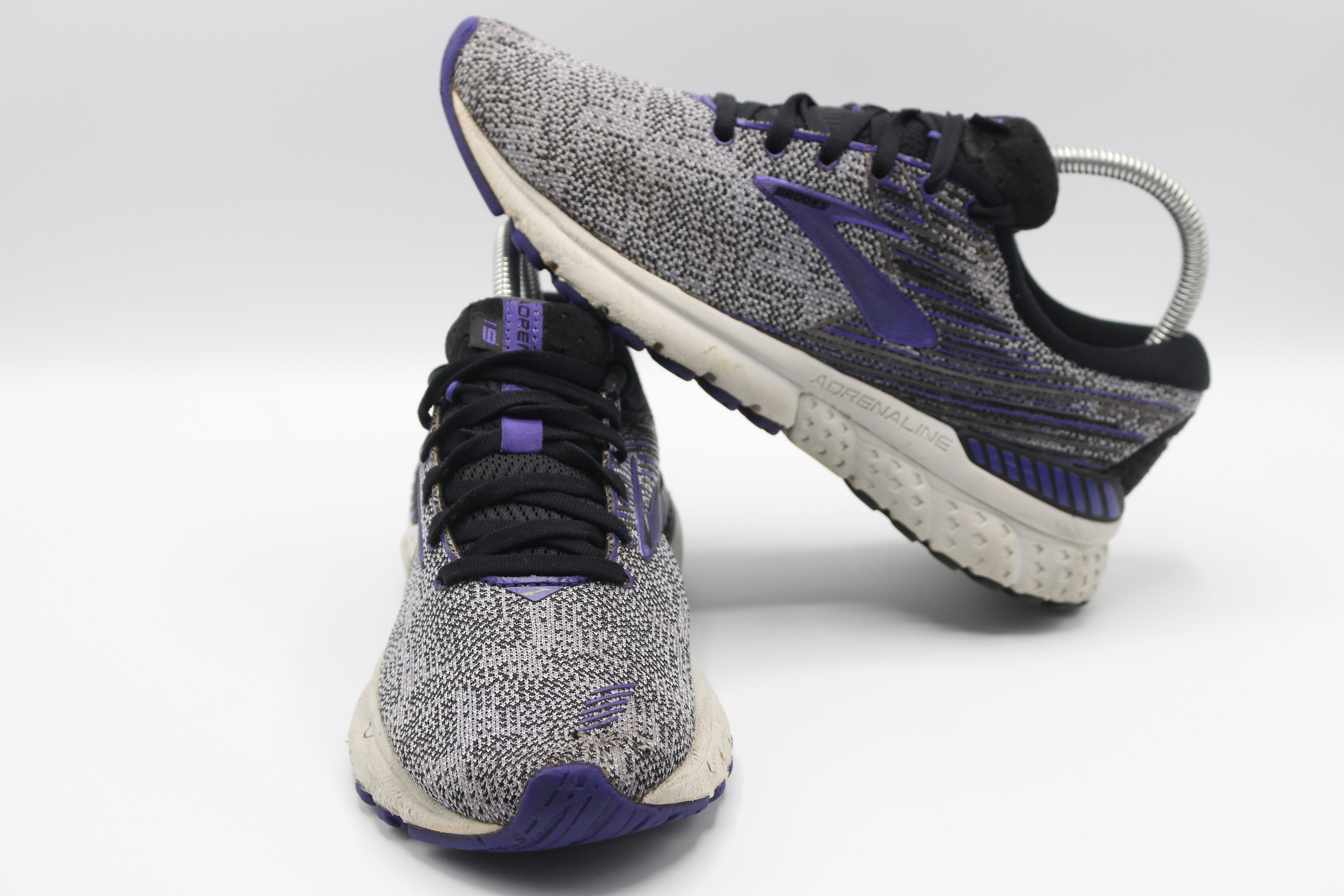 Brooks Adrenaline 19 Running Shoes EUR SIZE 38.5