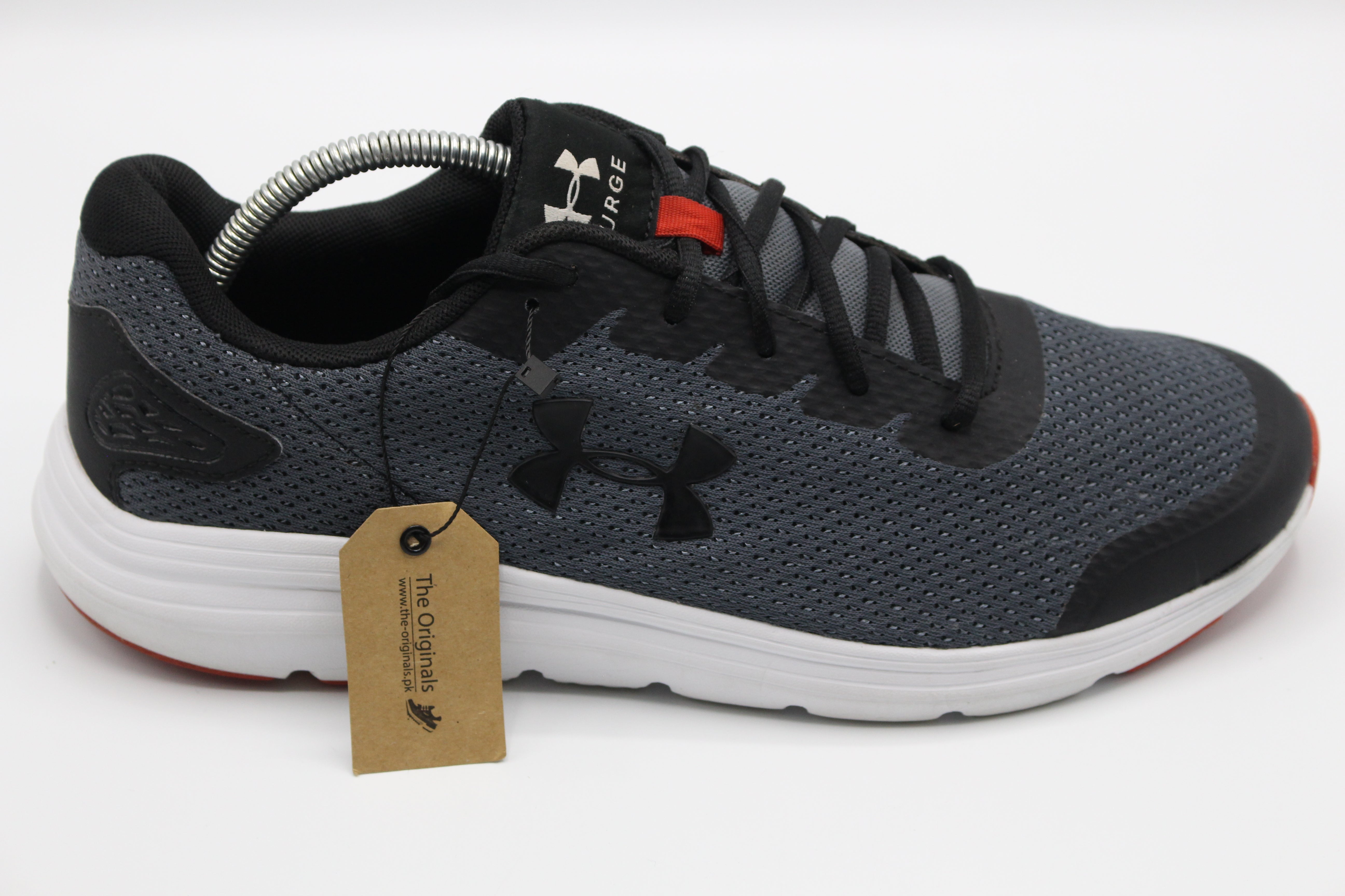 Under Armour        EUR SIZE 46