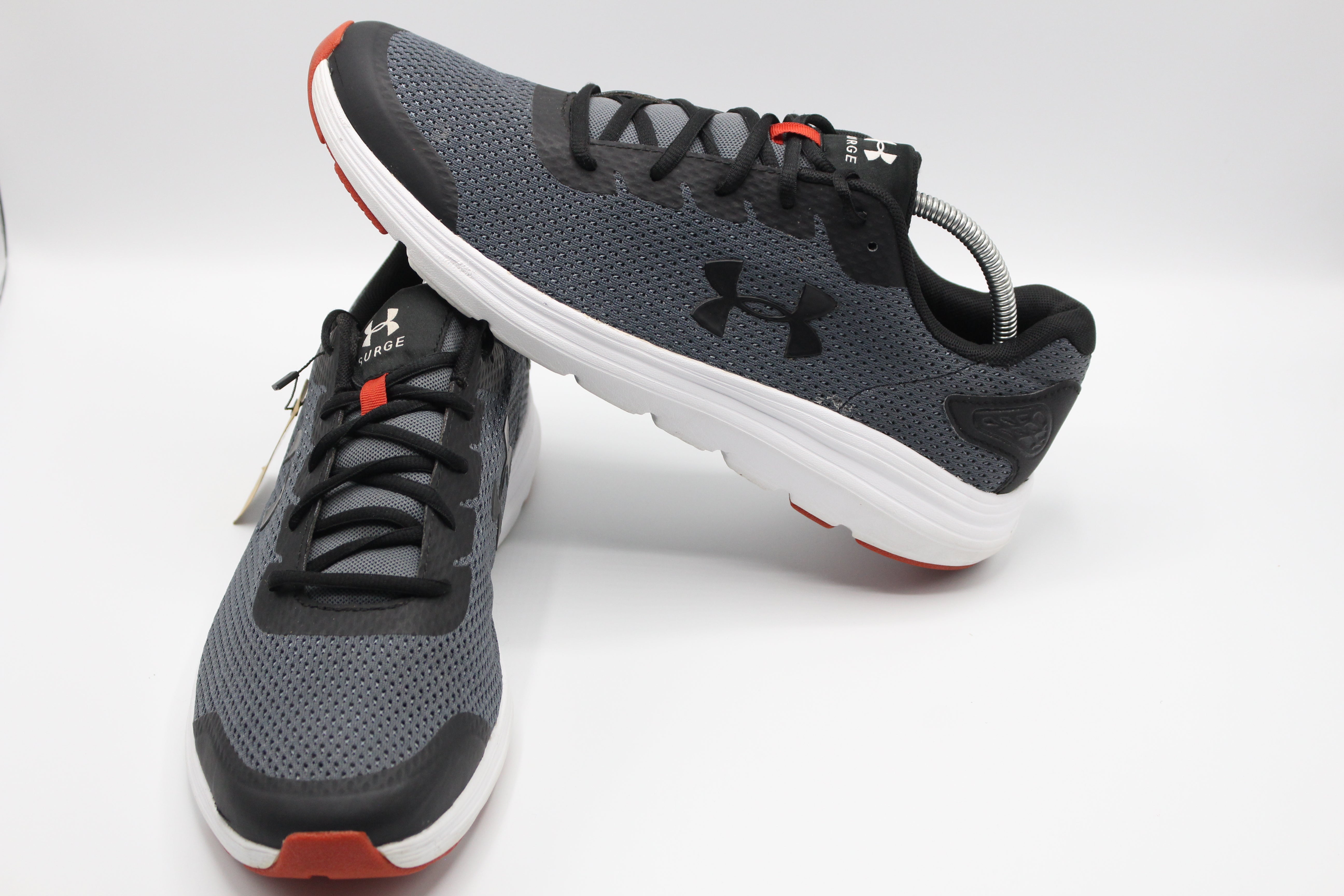Under Armour        EUR SIZE 46