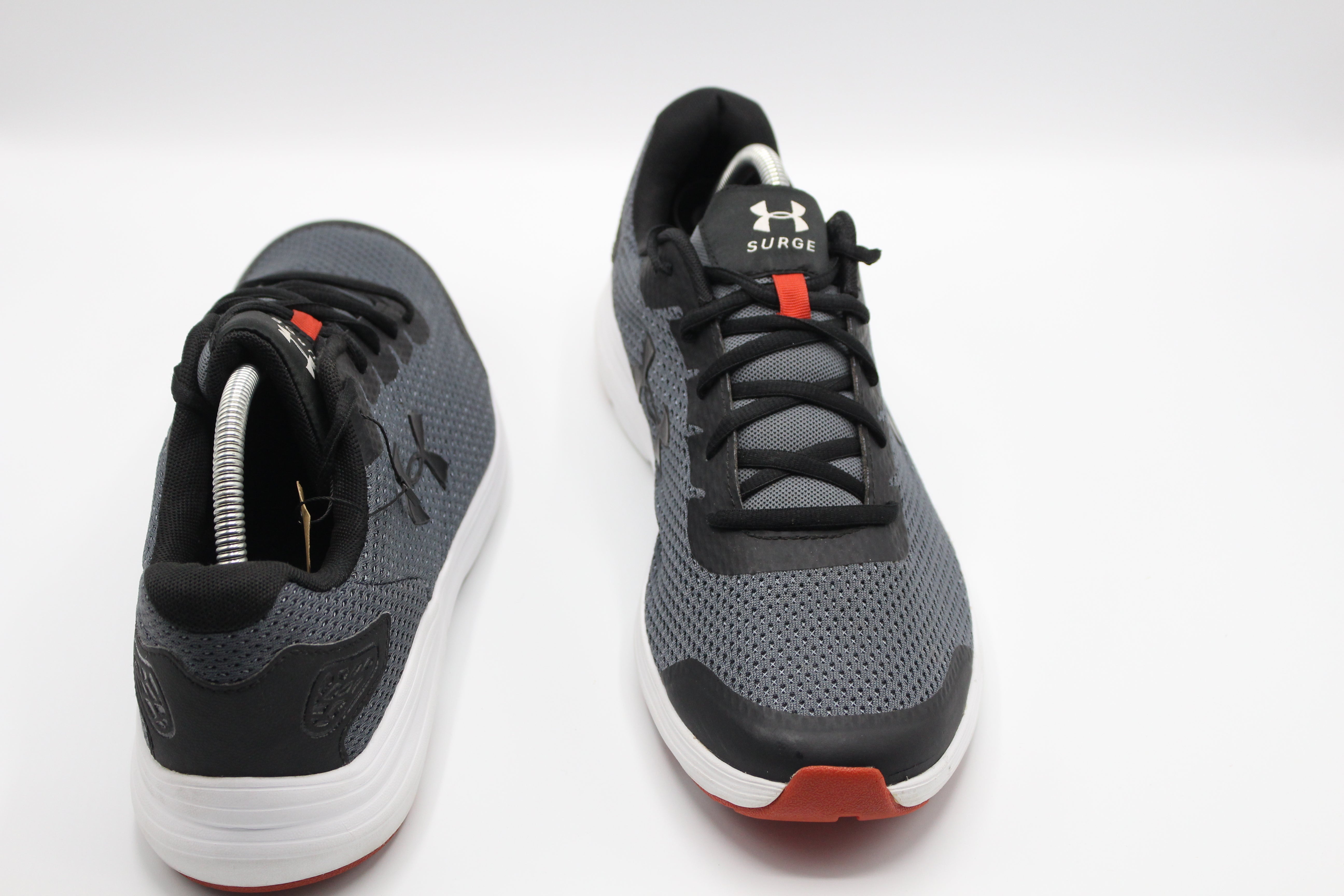Under Armour        EUR SIZE 46