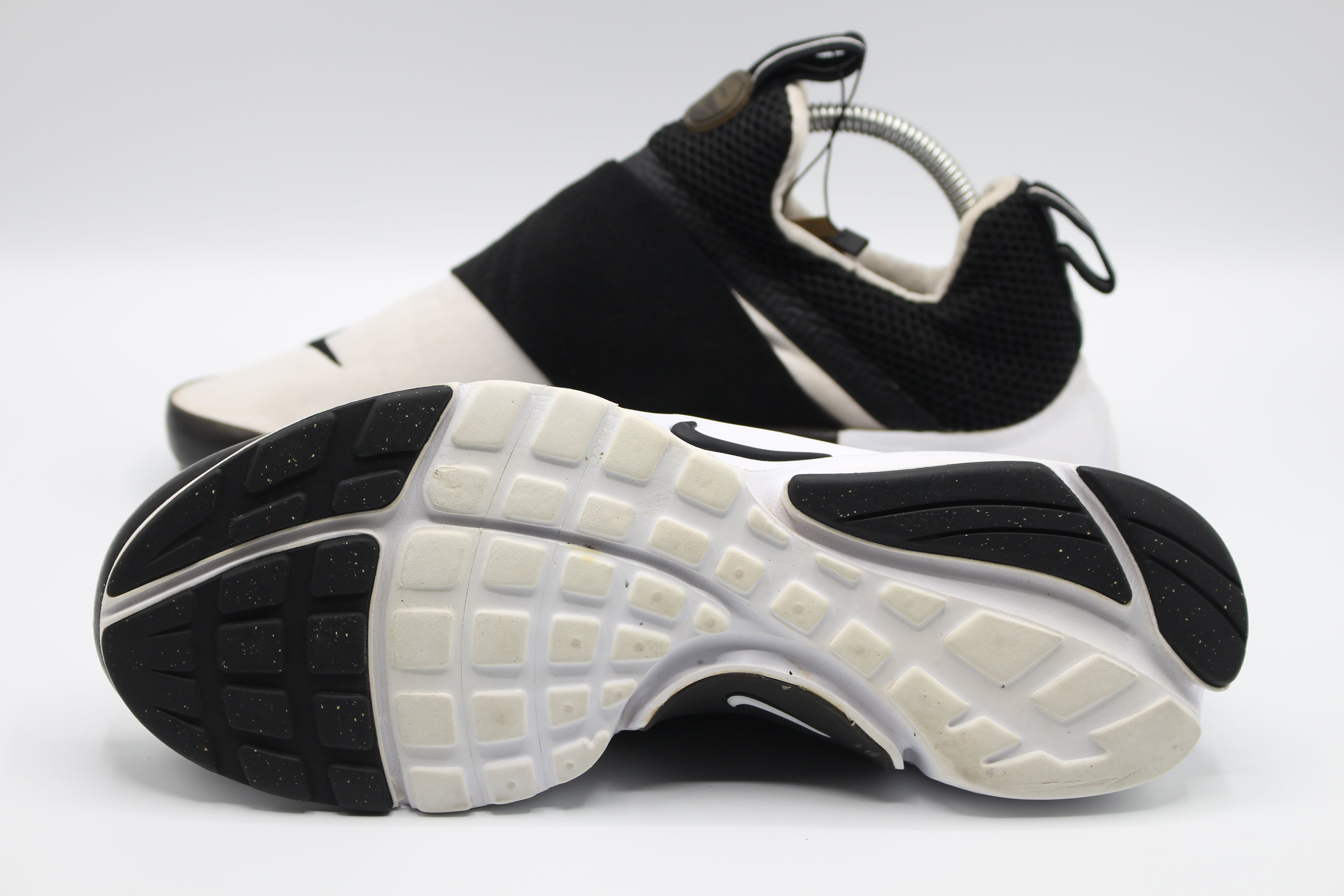Nike Presto Extreme White Black (GS)     EUR SIZE 39
