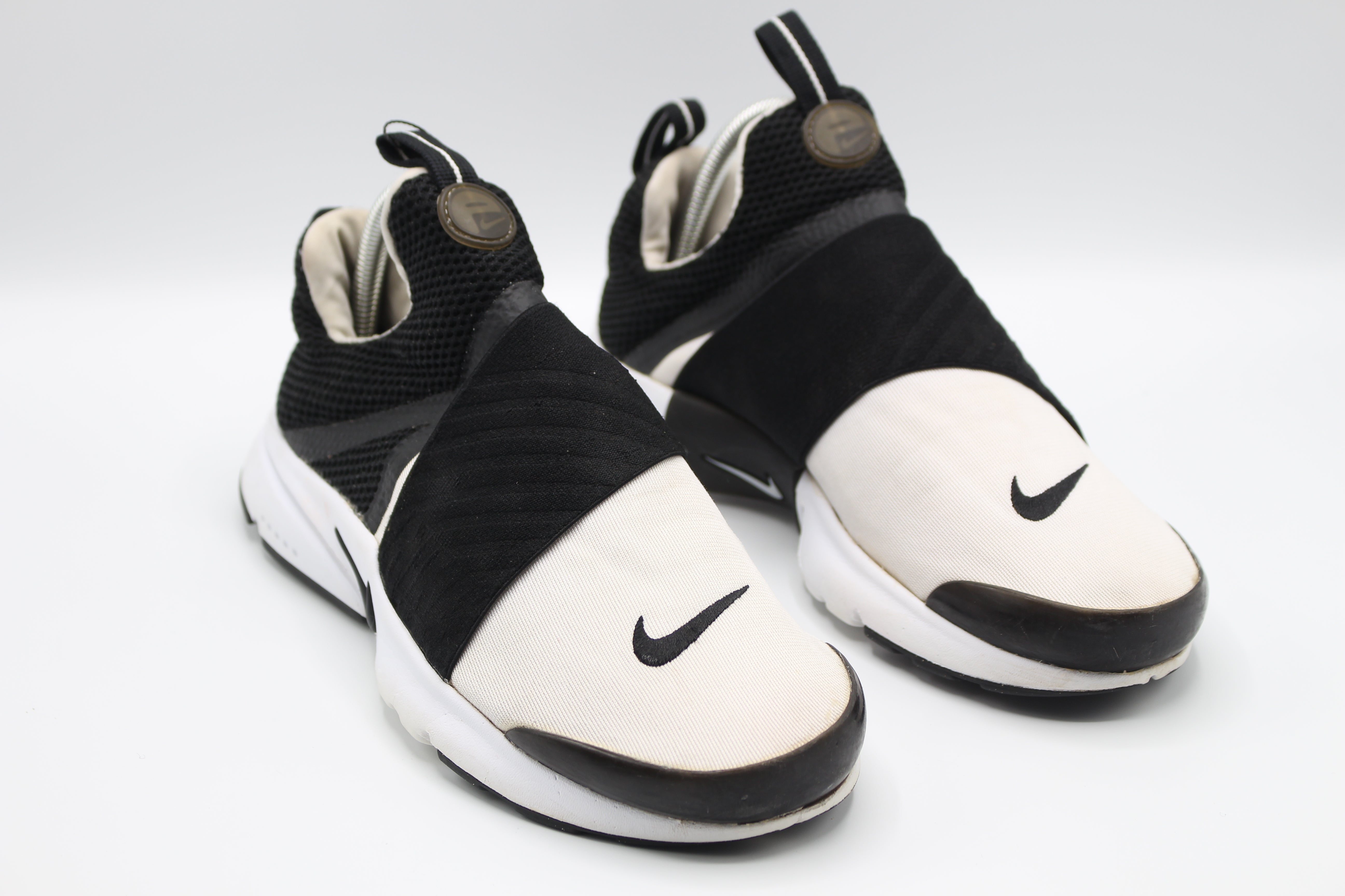 Nike Presto Extreme White Black (GS)     EUR SIZE 39
