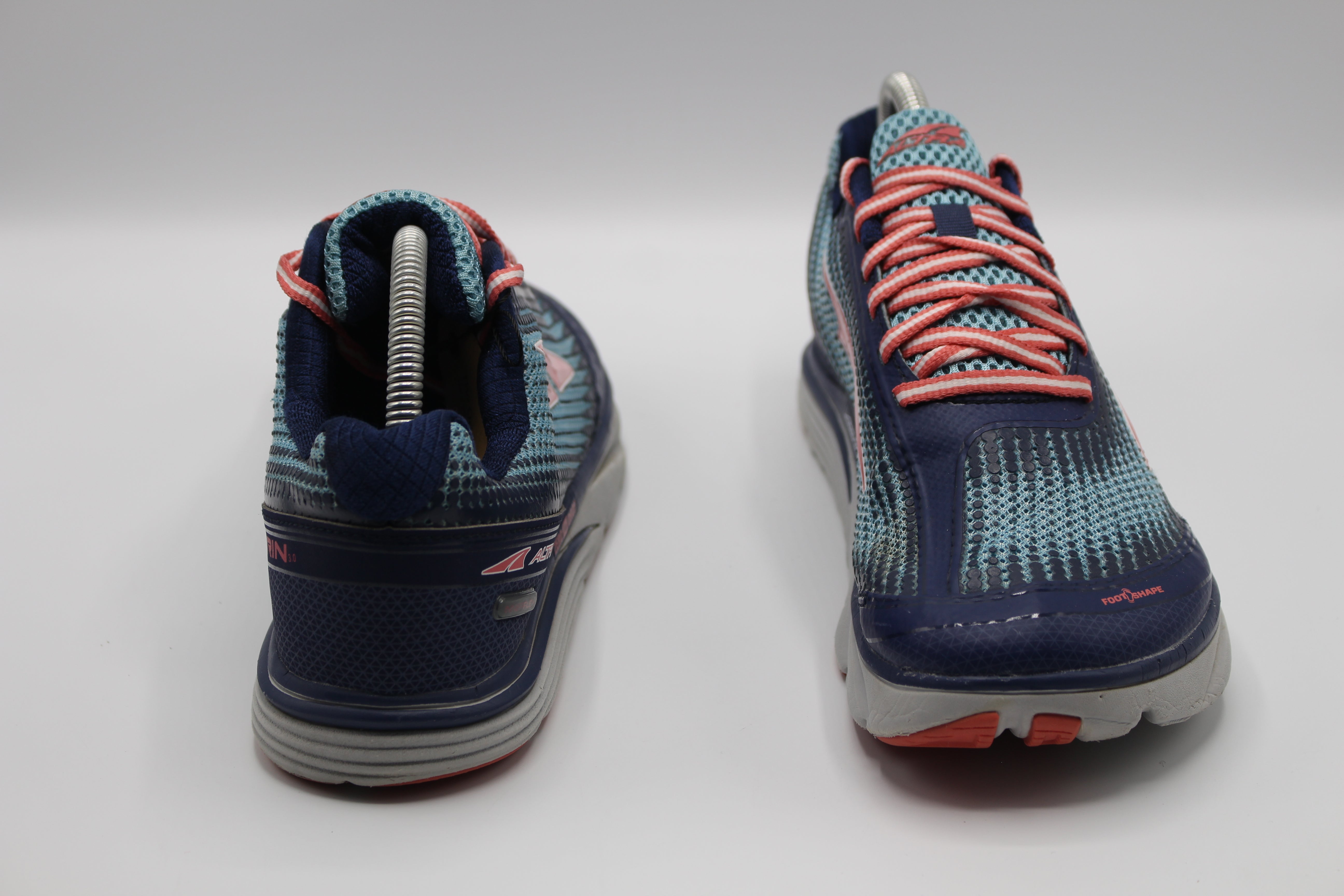 ALTRA Women's Torin 3.0 Running-Shoes, Blue/Coral, Varies    EUR SIZE 40.5