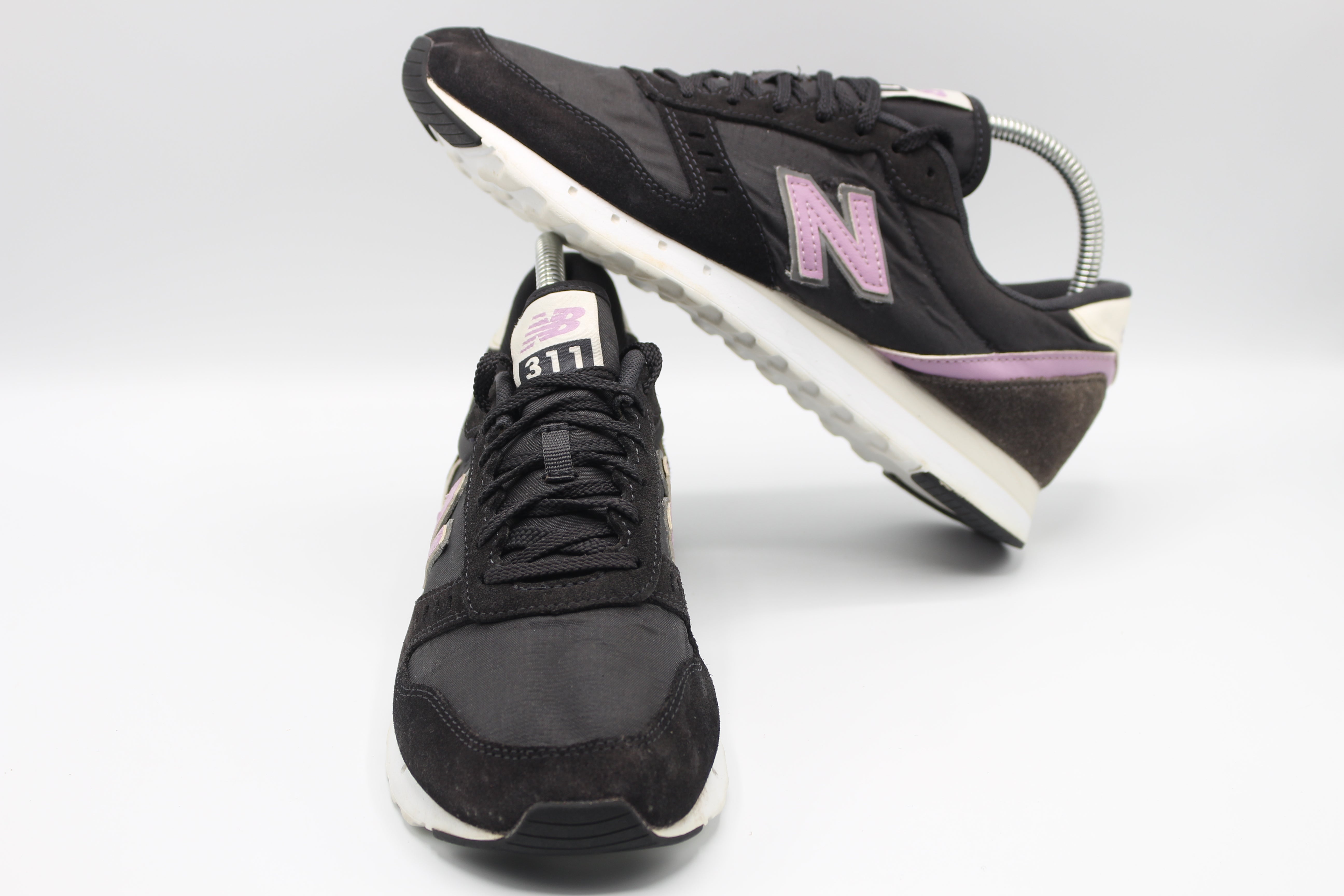 New Balance Tenis 311 V2 para     EUR SIZE 40