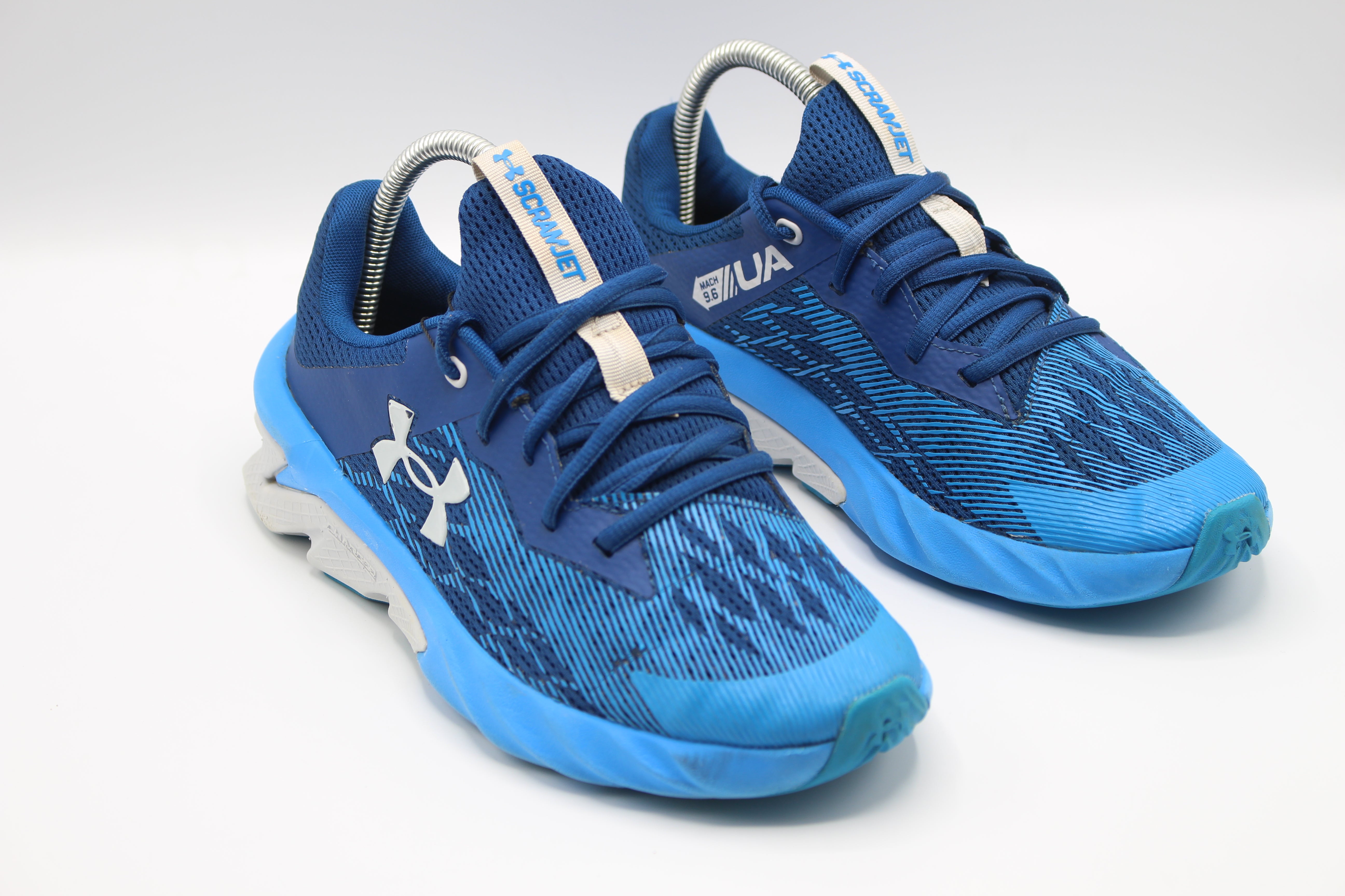 under armour charged scramjet 3 (gs) kids graphite blue electric halo gray   EUR SIZE 38