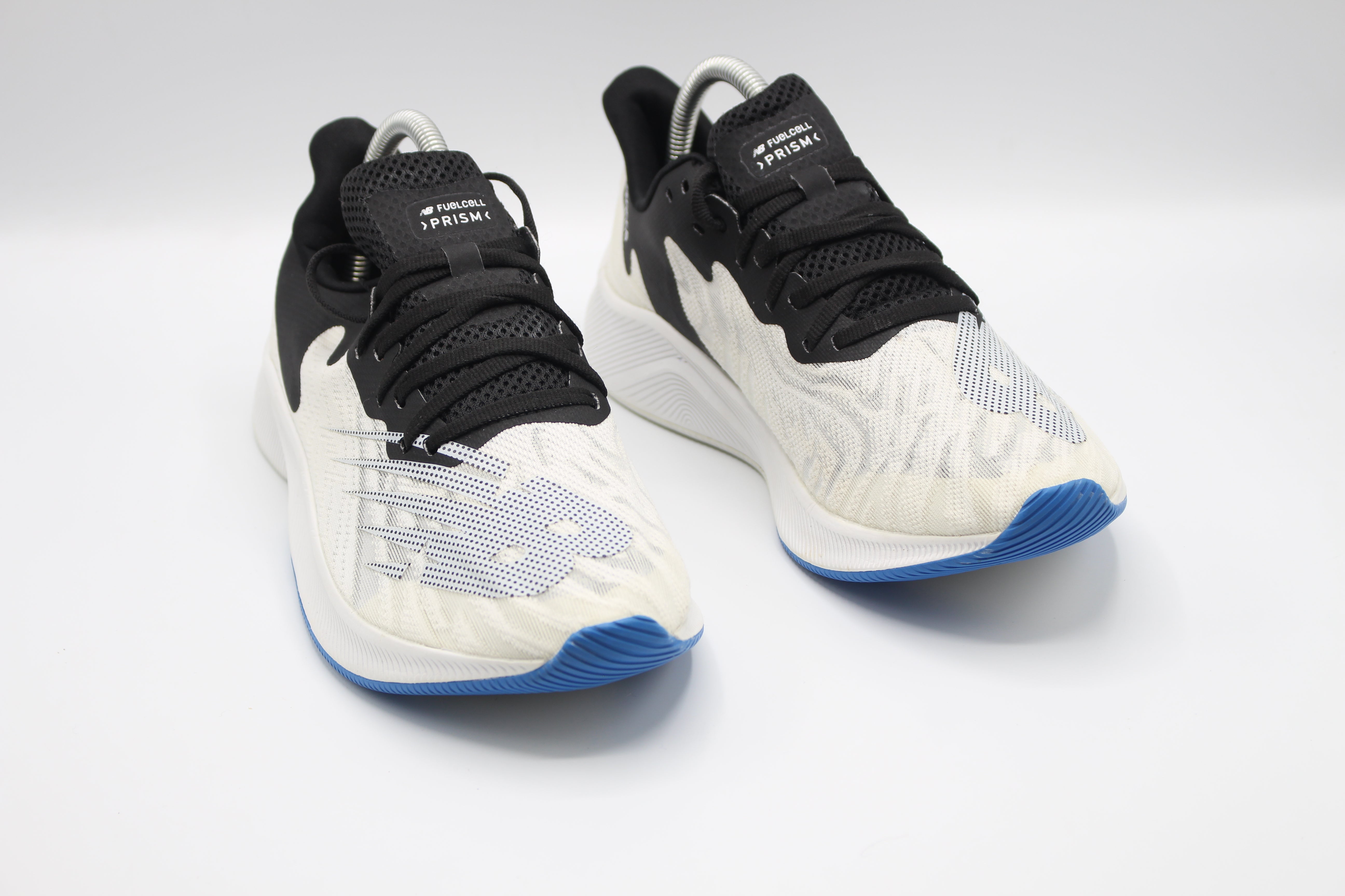 FuelCel V1 Running Shoe             EUR SIZE 40