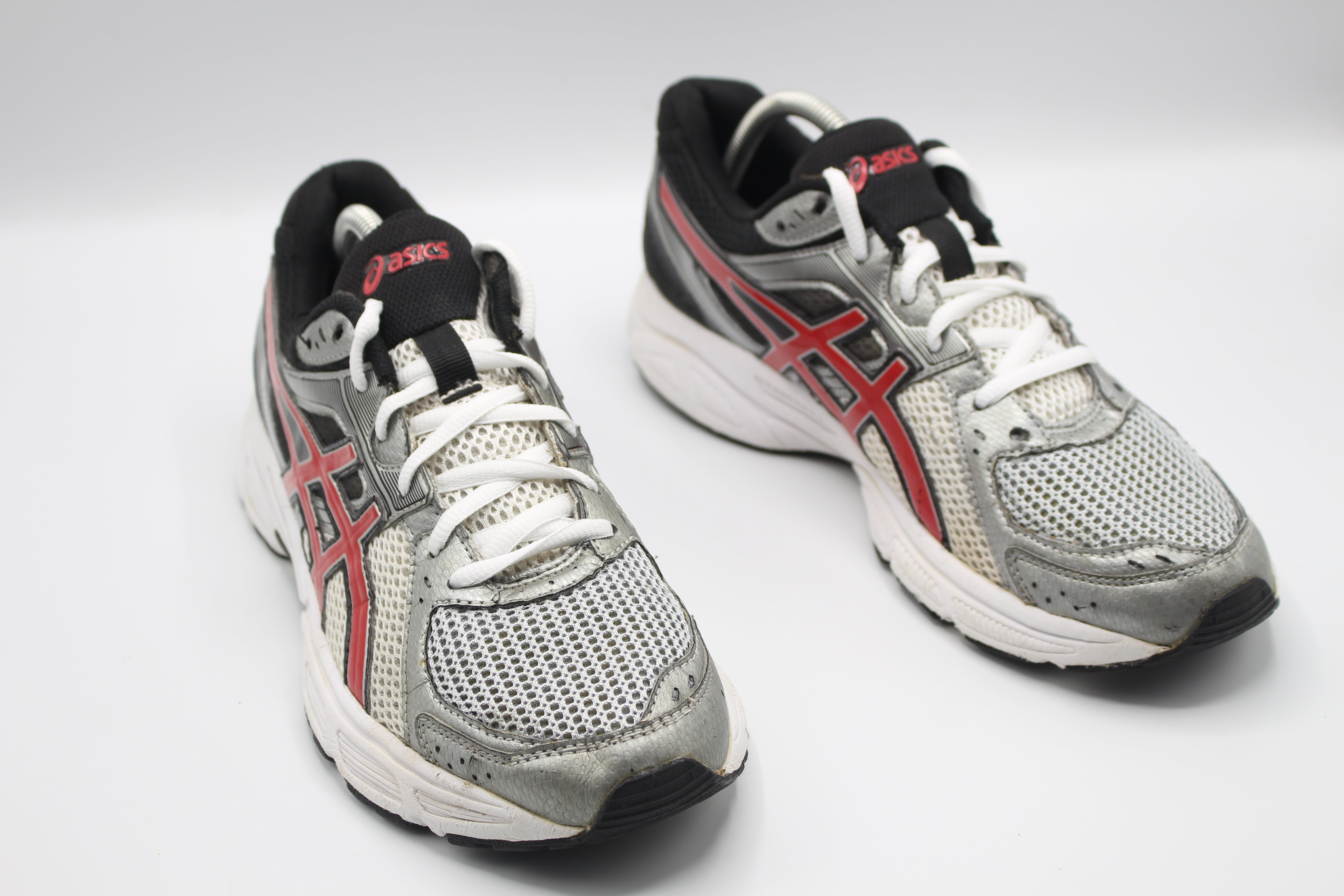 ASICS GEL CONTEND 2               EUR SIZE  43.5