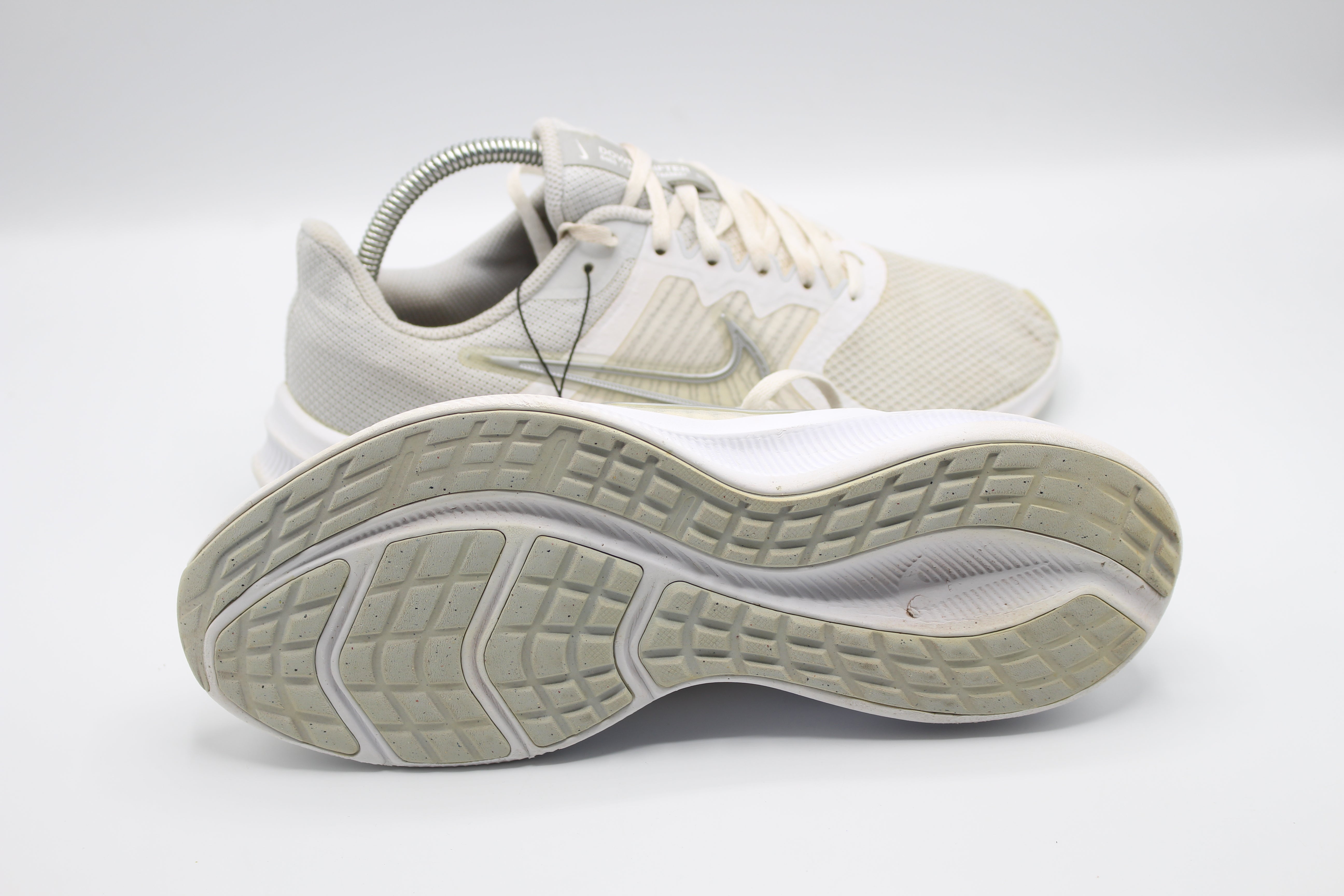 Nike Downshifter 11 womens Shoes                 EUR SIZE 40.5