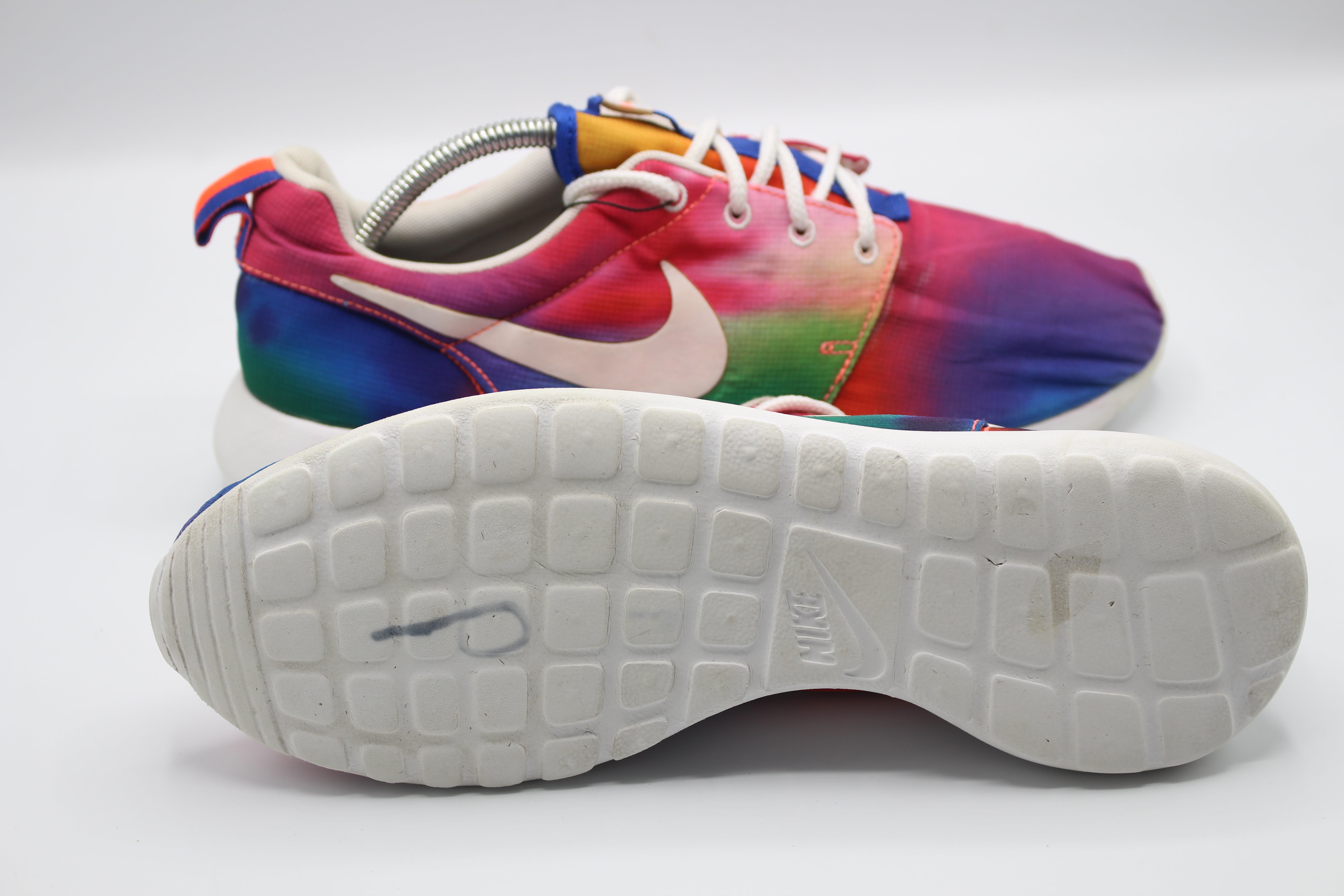 Nike Rosherun Print Tie Dye                  EUR SIZE  42
