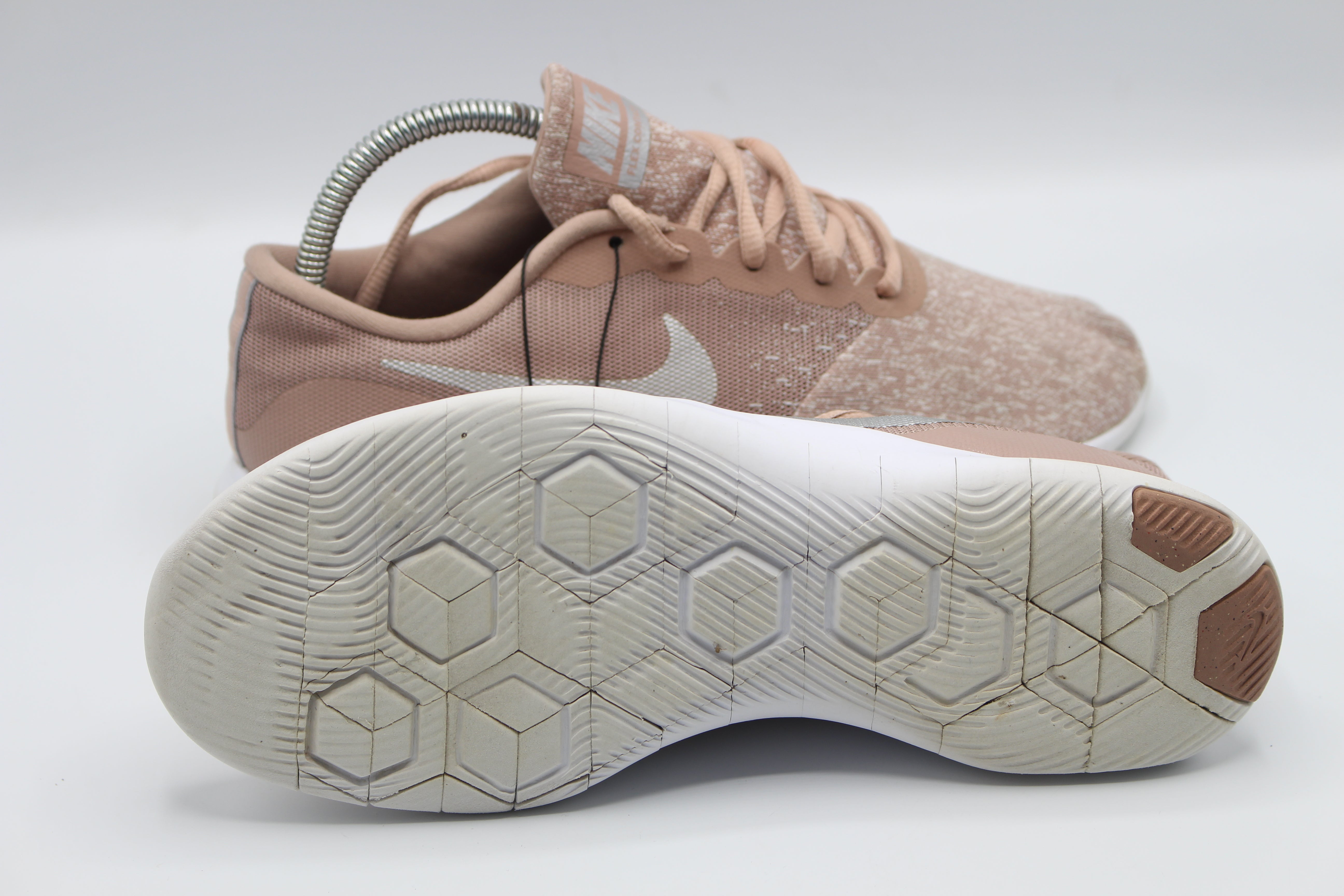 NIKE Women's Flex Contact Running Shoe             EUR SIZE   38.5