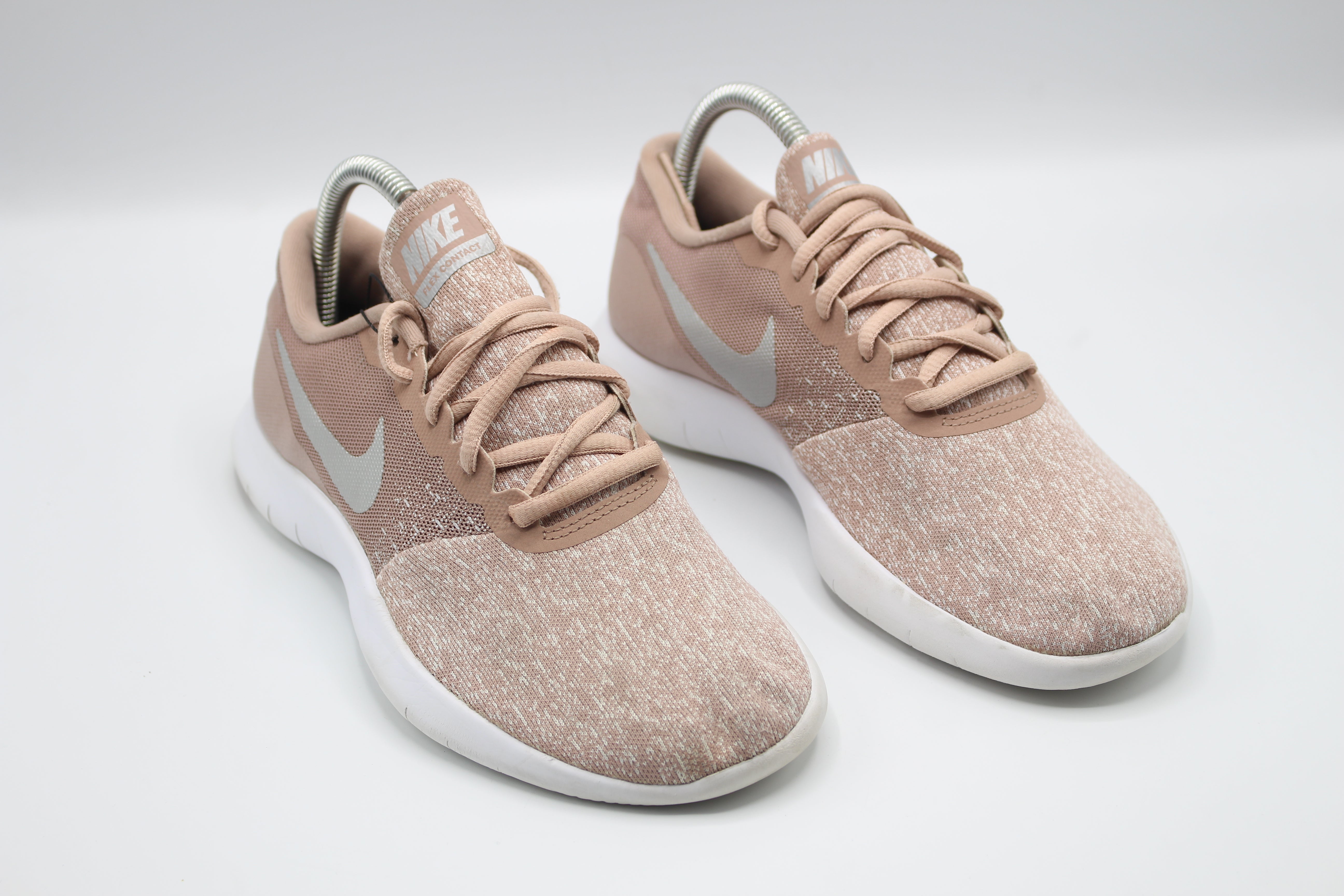 NIKE Women's Flex Contact Running Shoe             EUR SIZE   38.5
