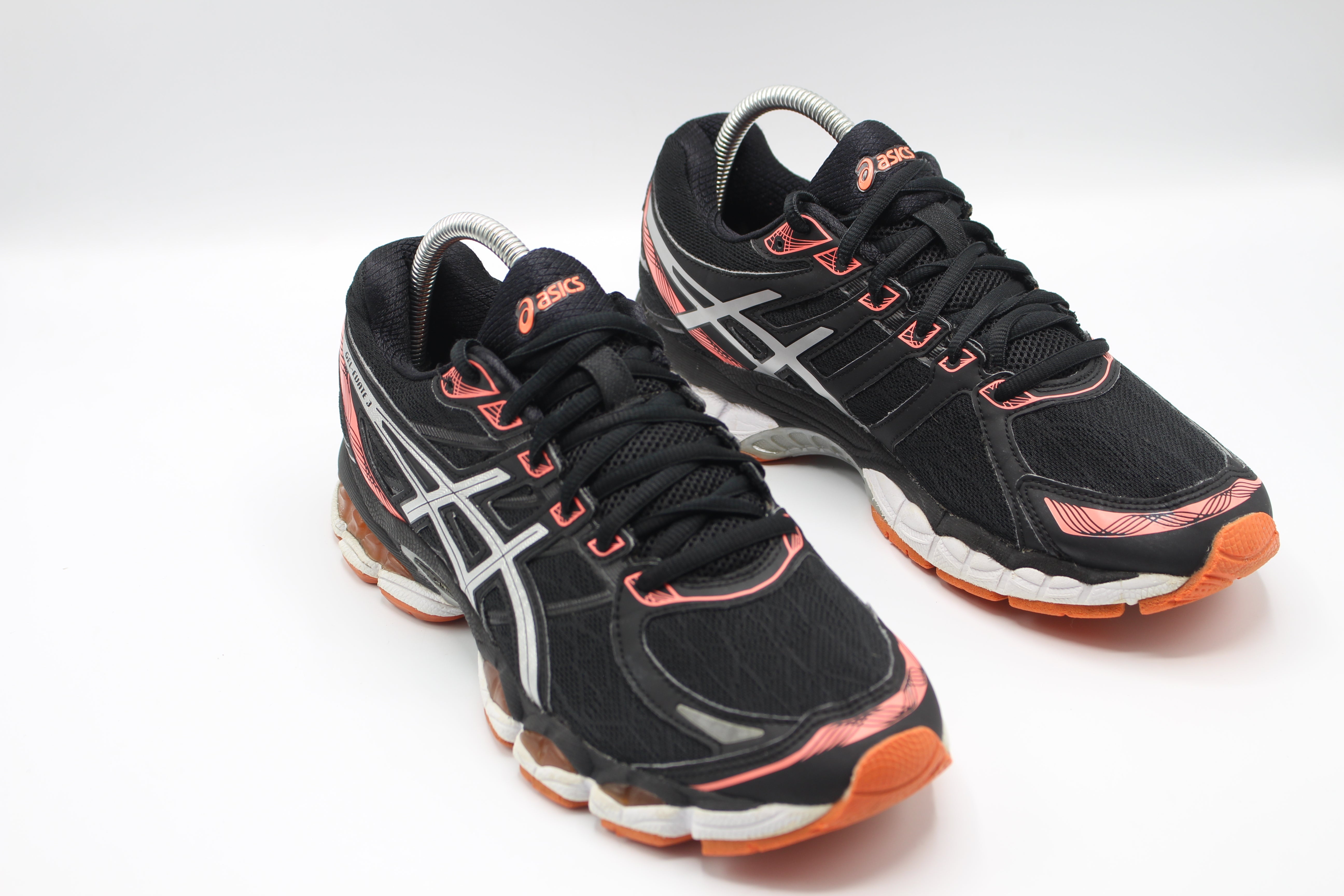 ASICS Women's Gel-Evate 3 Running Shoes               EUR SIZE  40