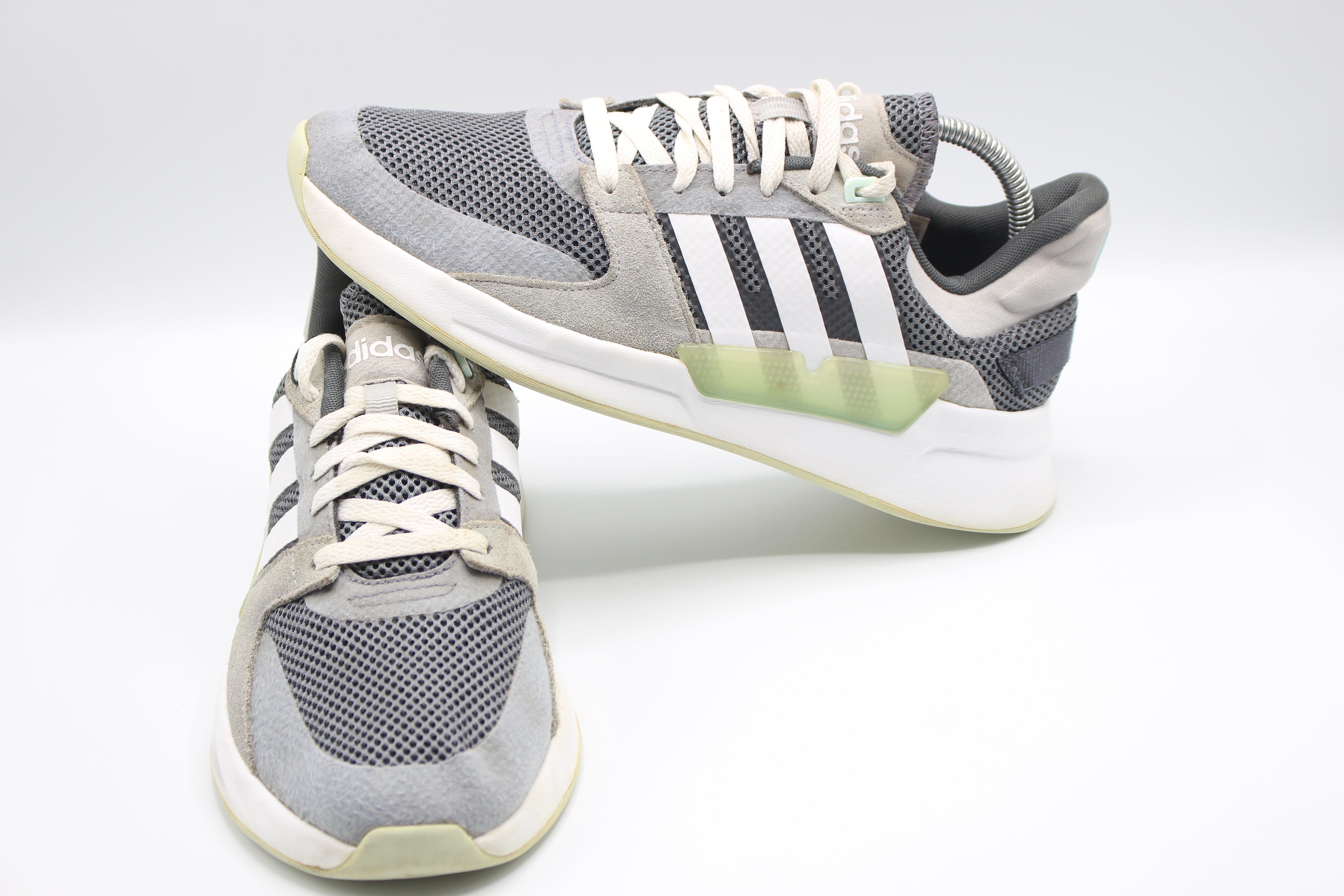 WOMEN'S ADIDAS RUN 90's EE9882 RUNNING SHOES              EUR SIZE  41.5