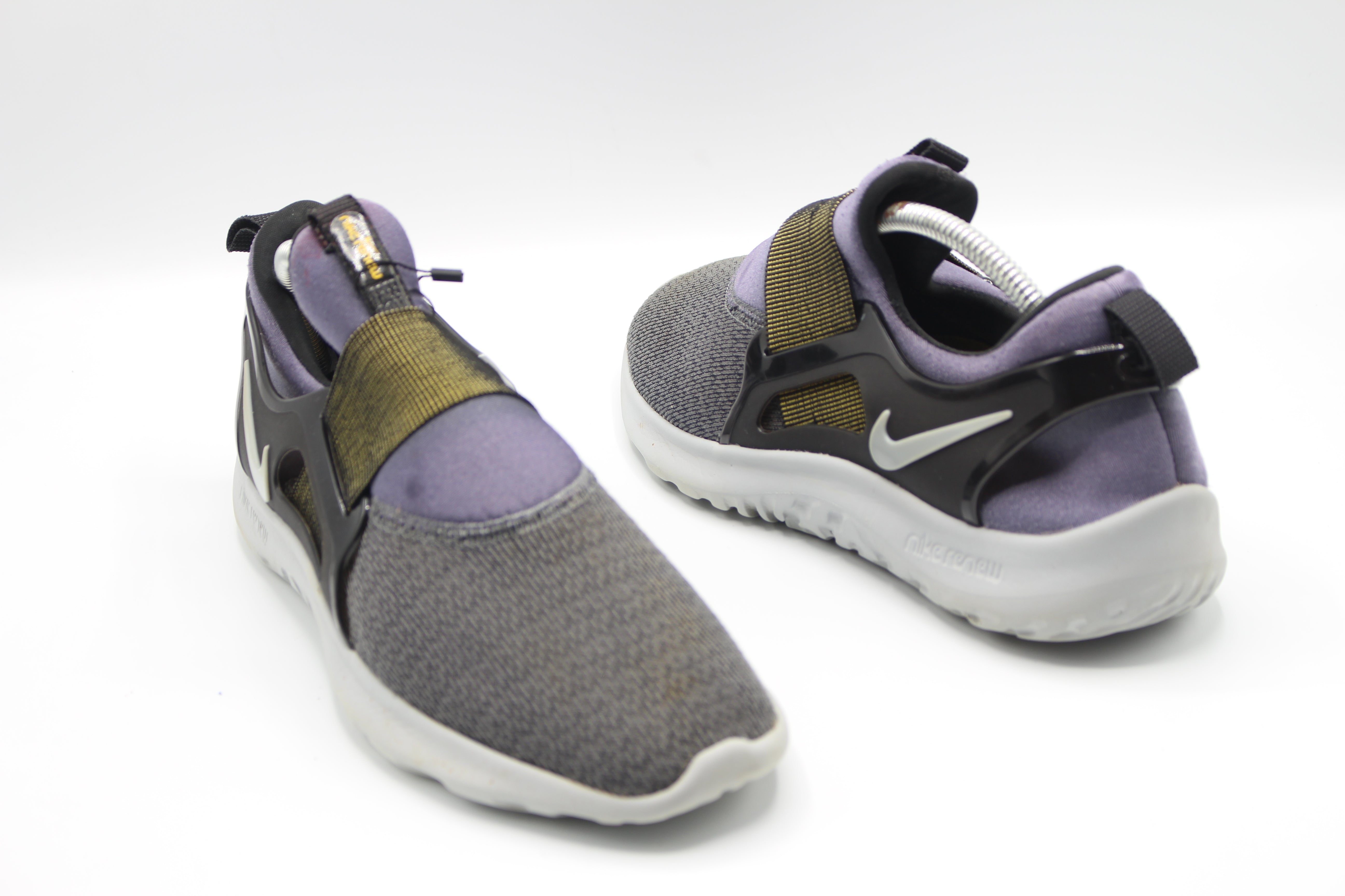 Nike Womens Renew Freedom               EUR SIZE 40.5