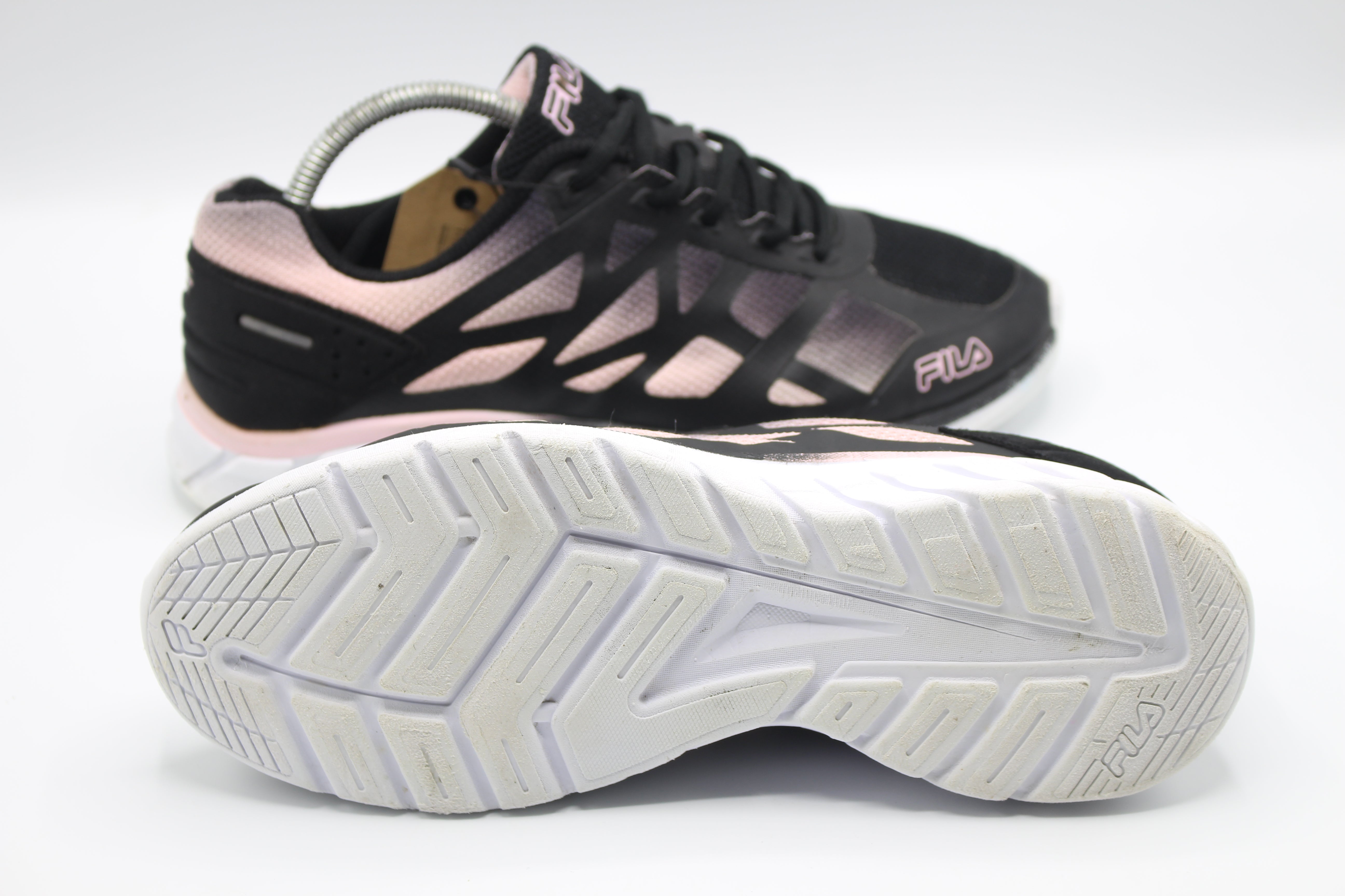 FILA Womens Size 6.5 Running Athletic Shoes Pink Black Lace Up              EUR SIZE  39.5