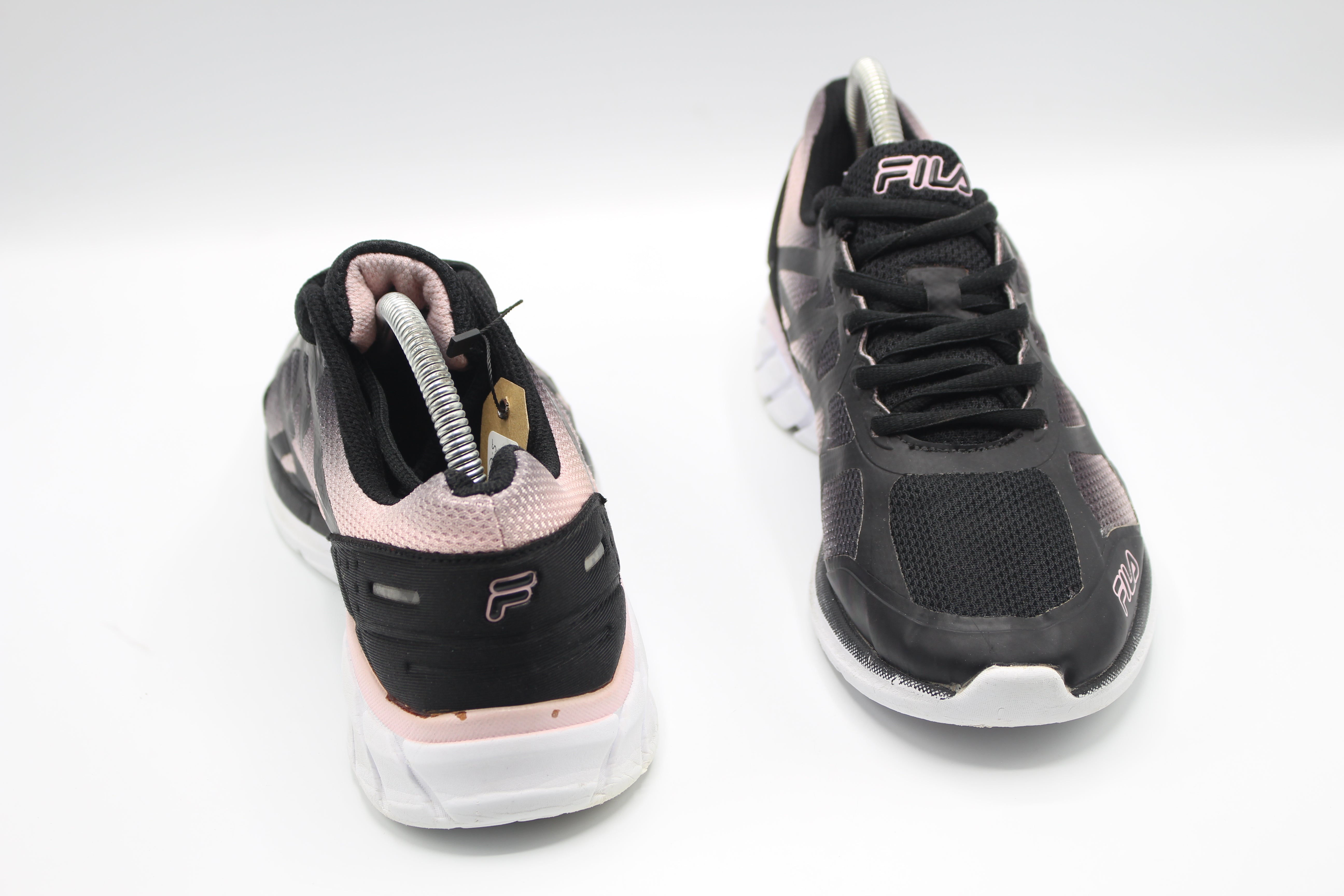 FILA Womens Size 6.5 Running Athletic Shoes Pink Black Lace Up              EUR SIZE  39.5