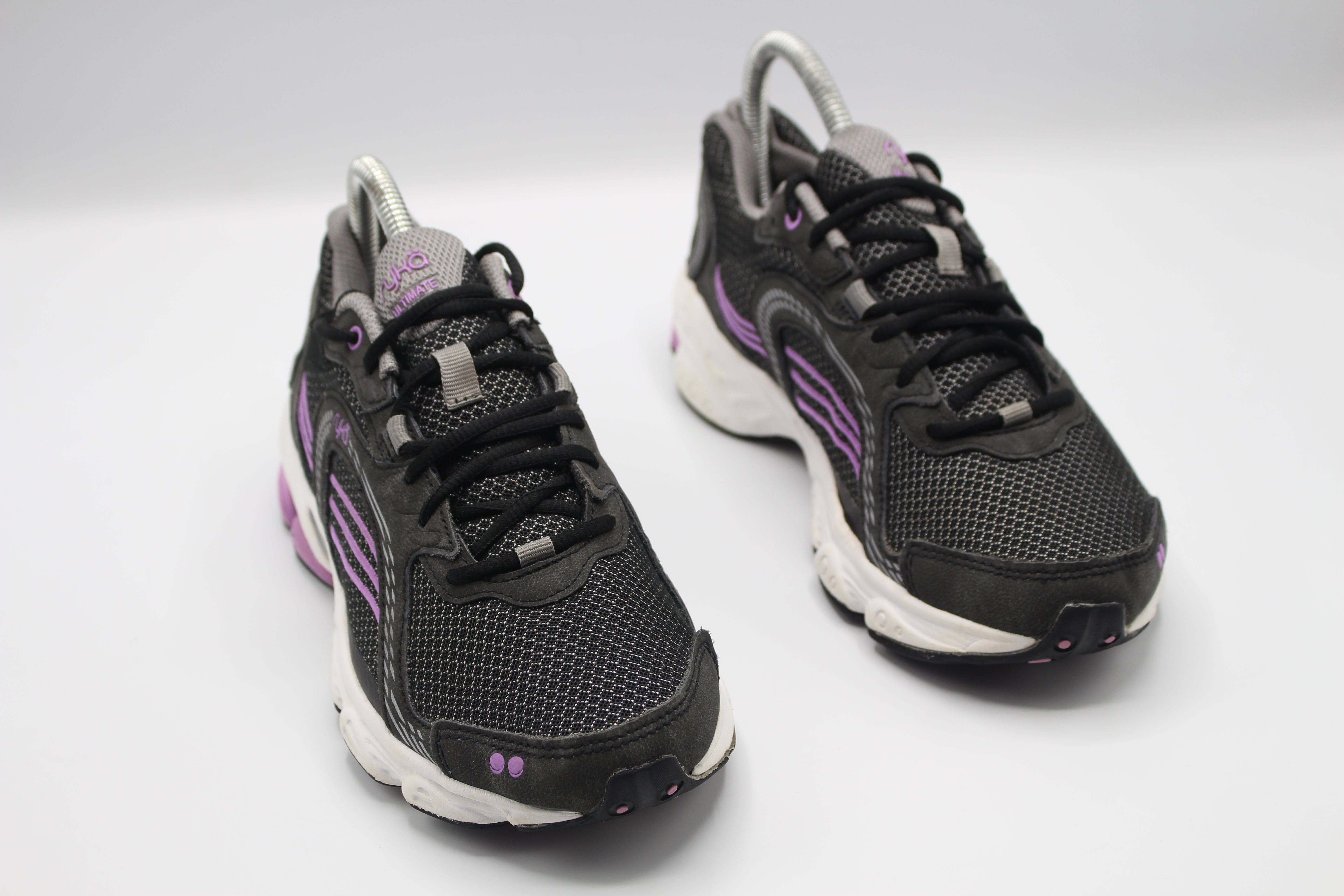 Ryka Ultimate Women s Athletic Running Sneaker                     EUR SIZE 39