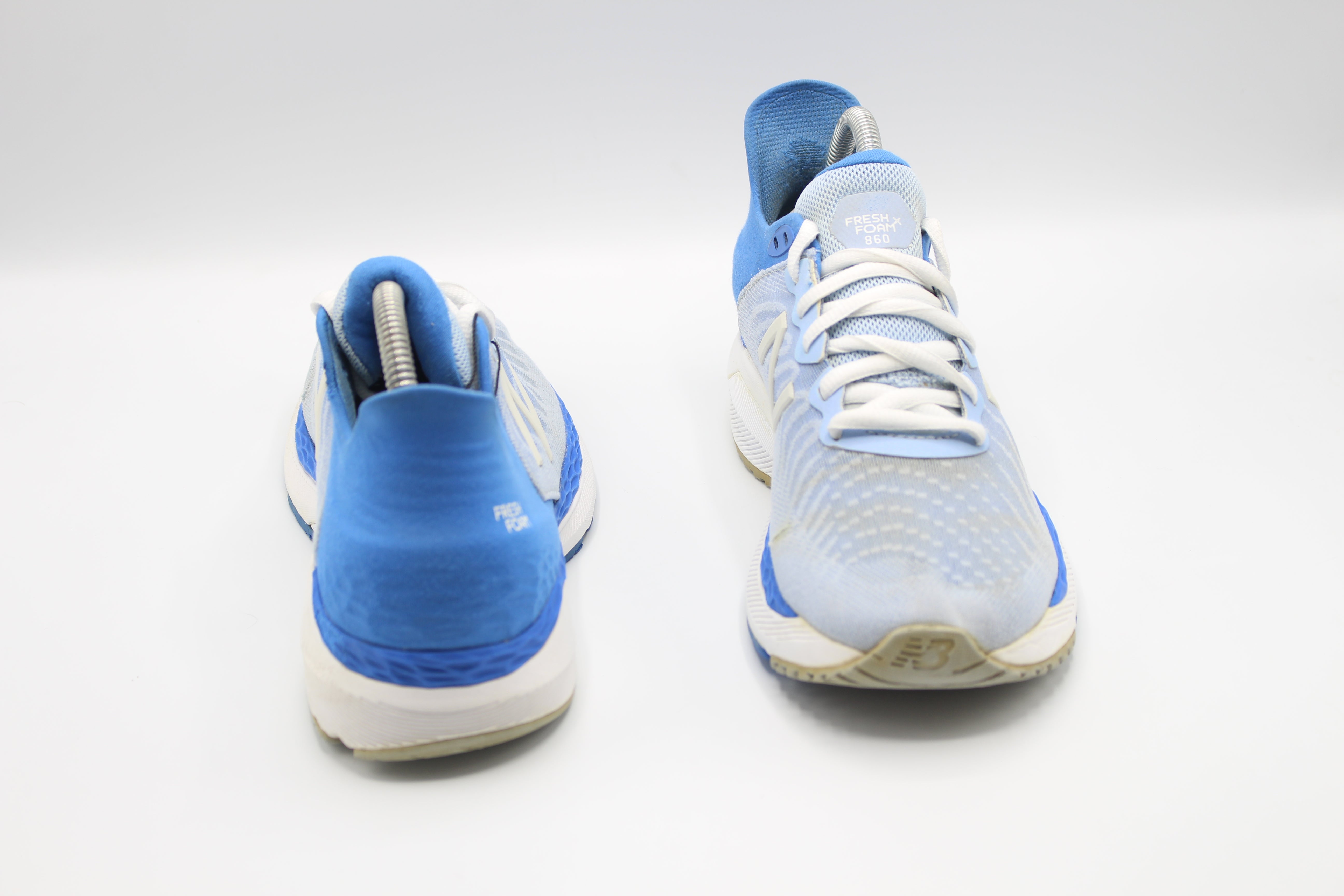 New Balance Womens Fresh Foam x 860v11 Gym Athletic and Training Shoes Blue                EUR SIZE 39