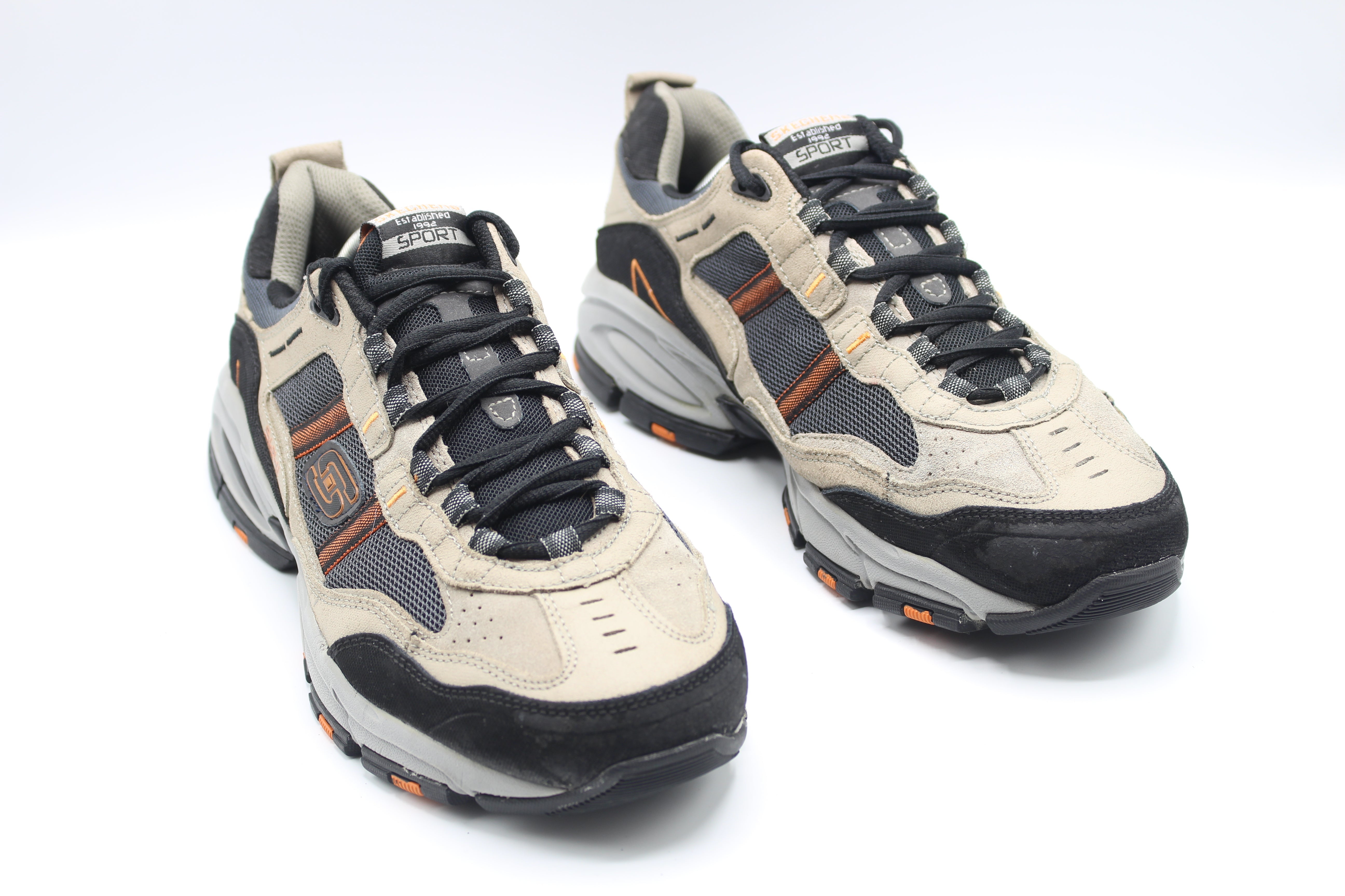 Skechers Sport Men's Vigor 2.0 Trait Memory Foam Sneaker             EUR SIZE  43