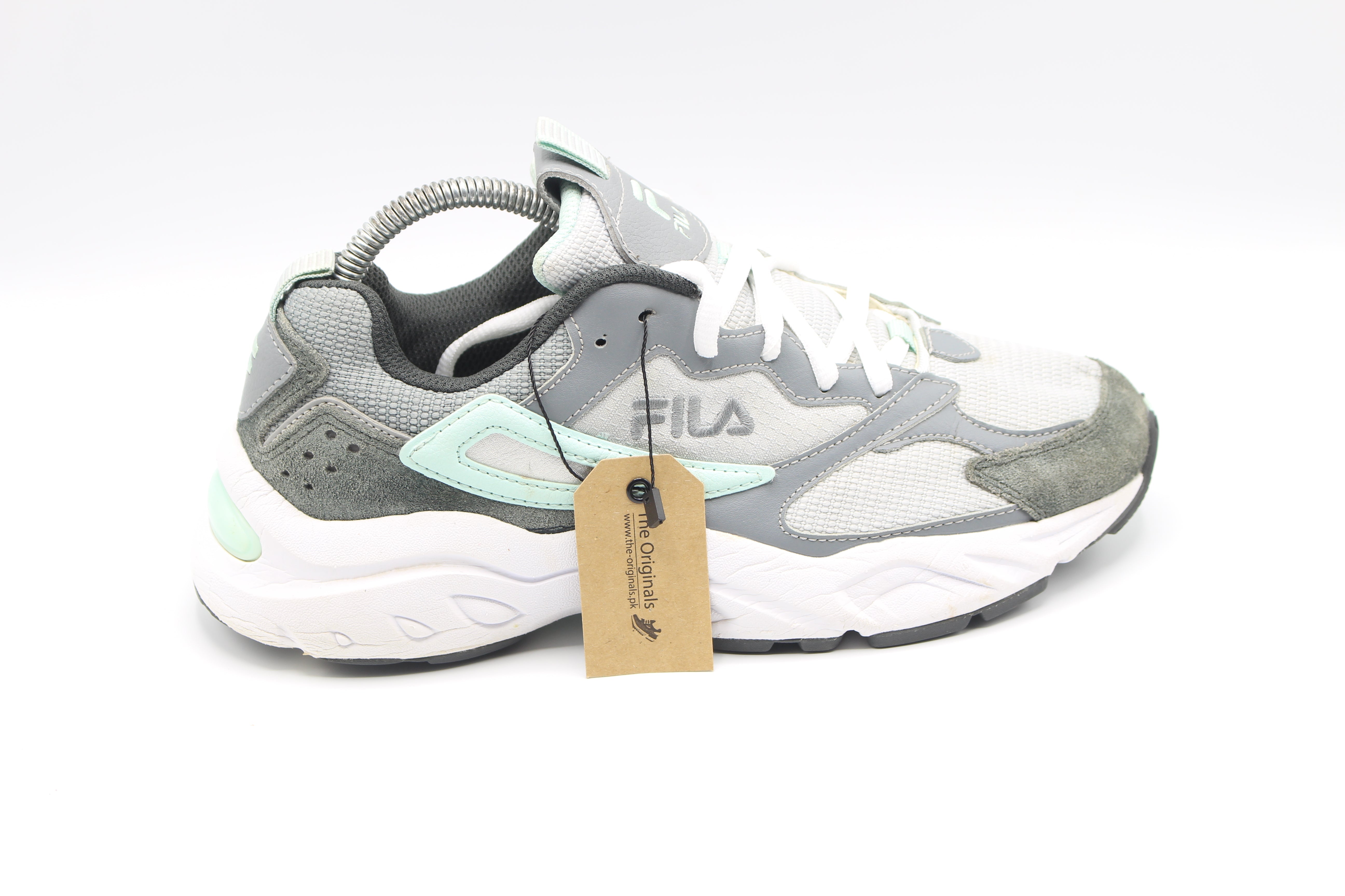 FILA Women's Recollector Athletic Sneaker Shoes ~ Gray/White         EUR SIZE  42