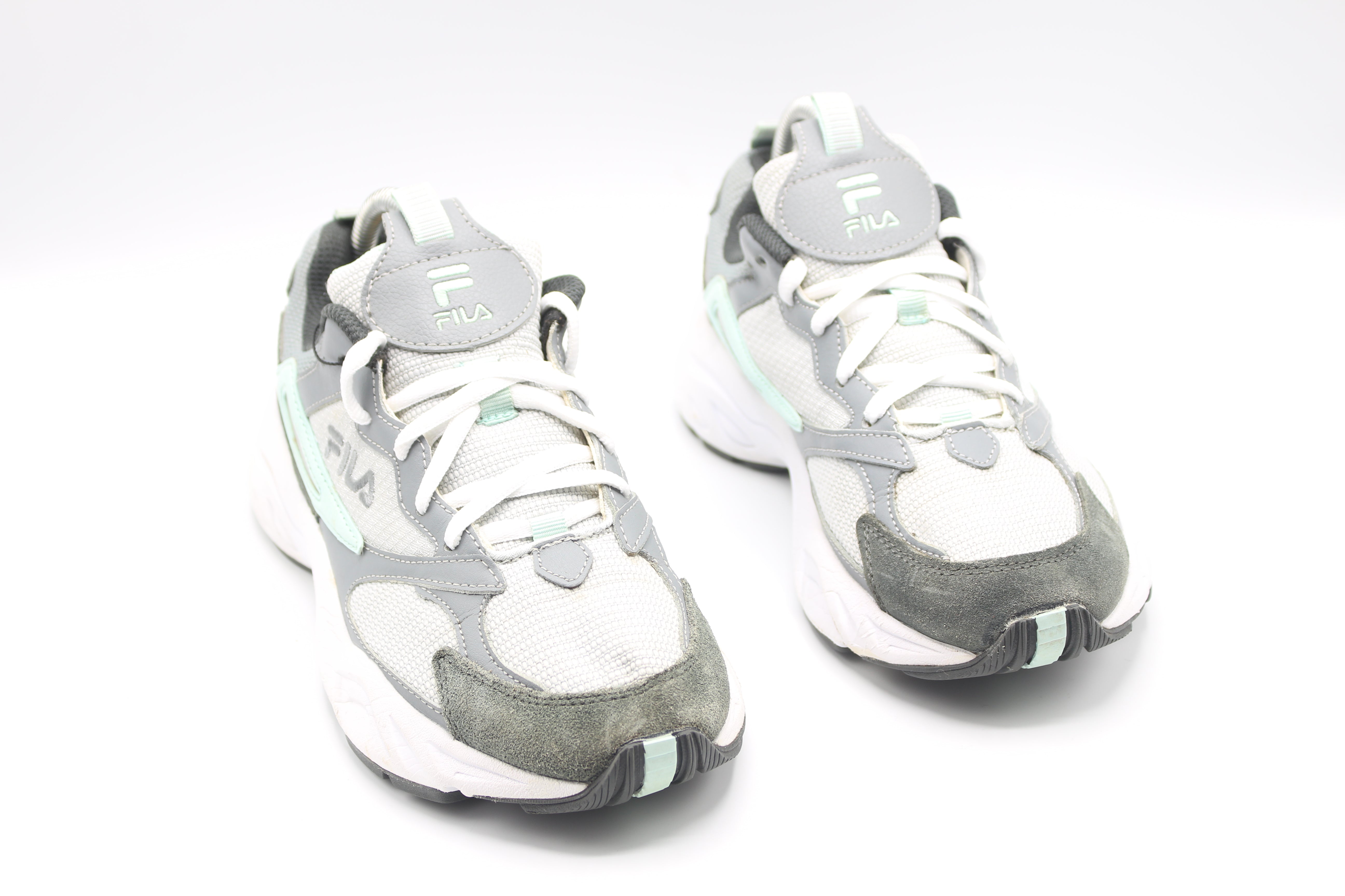 FILA Women's Recollector Athletic Sneaker Shoes ~ Gray/White         EUR SIZE  42