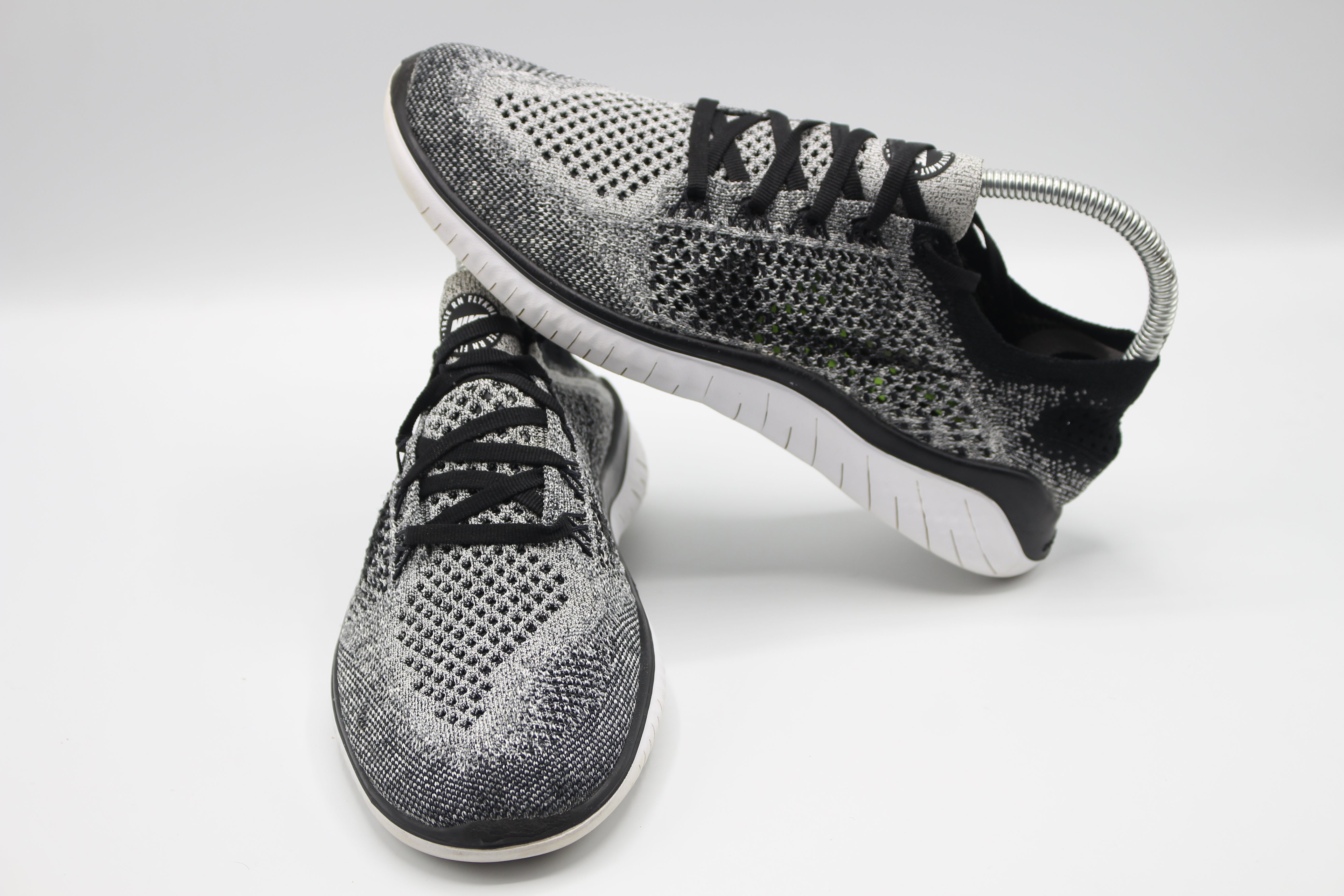 Share Nike Free RN Flyknit 2018 Women's Size 8 Running Shoes Black White Oreo   EUR SIZE  38