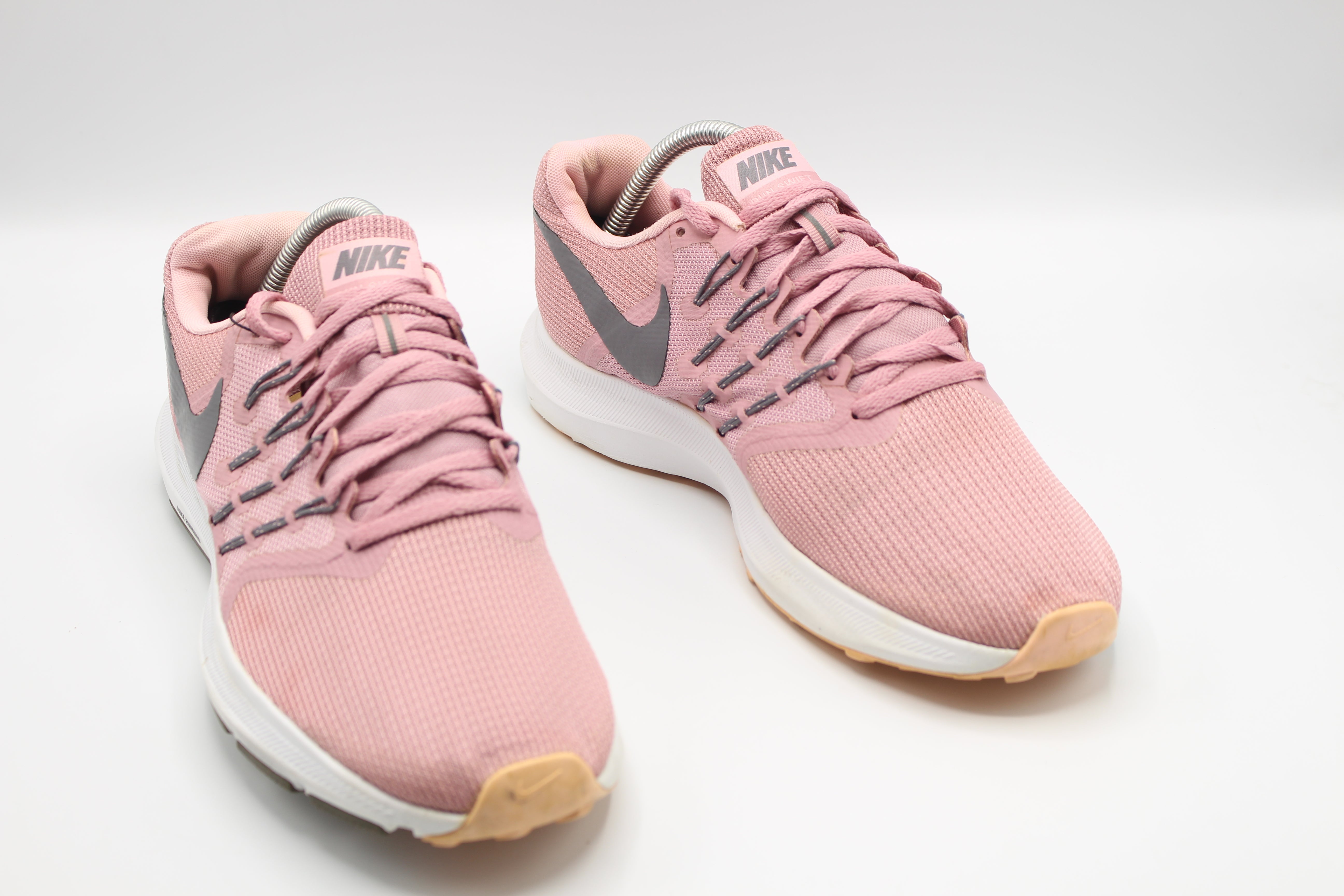 Nike Run Swift Feminino                EUR SIZE 41