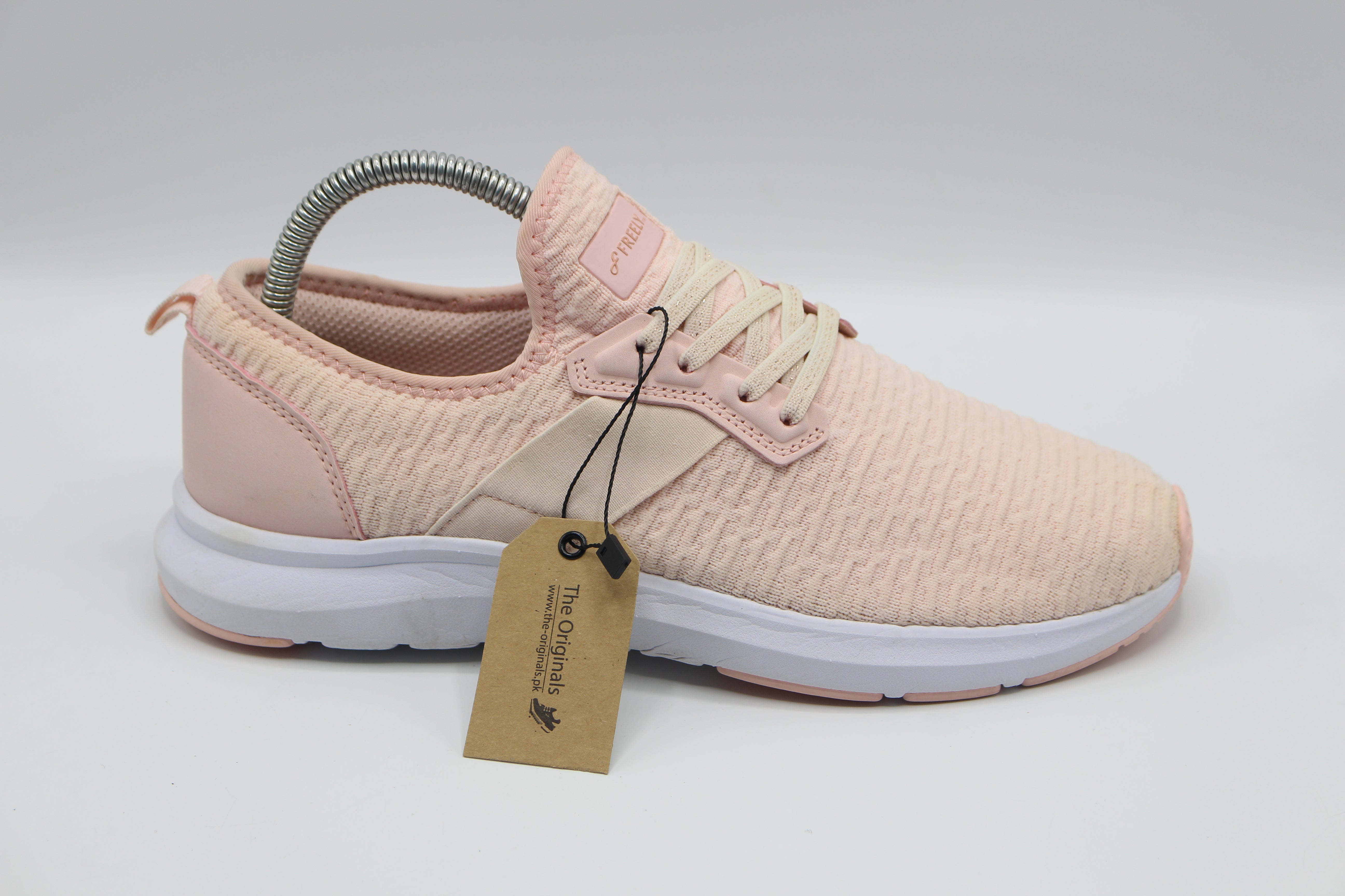 Freely Womens Slip On Sneakers Pink                 EUR SIZE  40